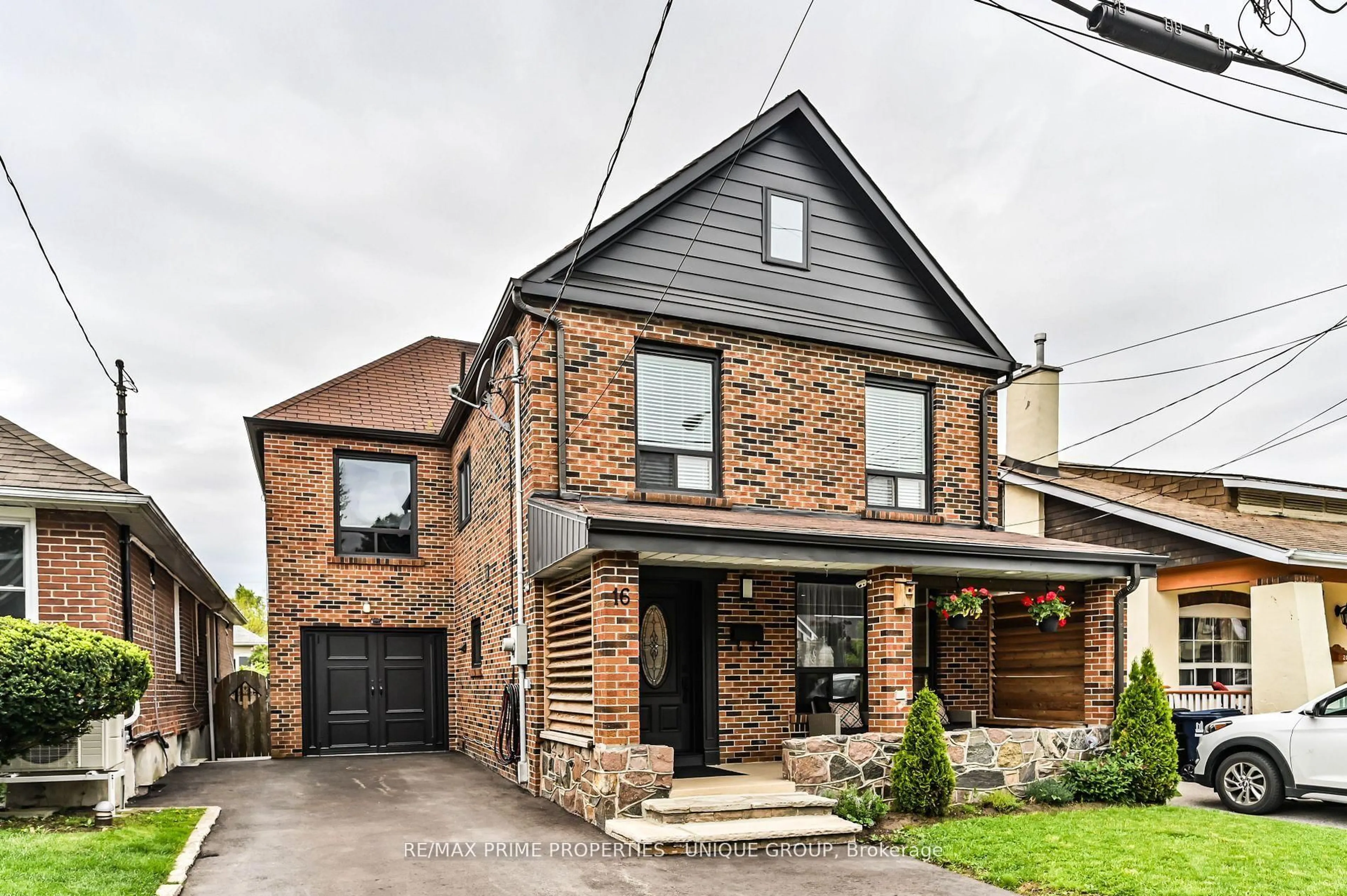 Home with brick exterior material, street for 16 Eastwood Ave, Toronto Ontario M1N 3G9