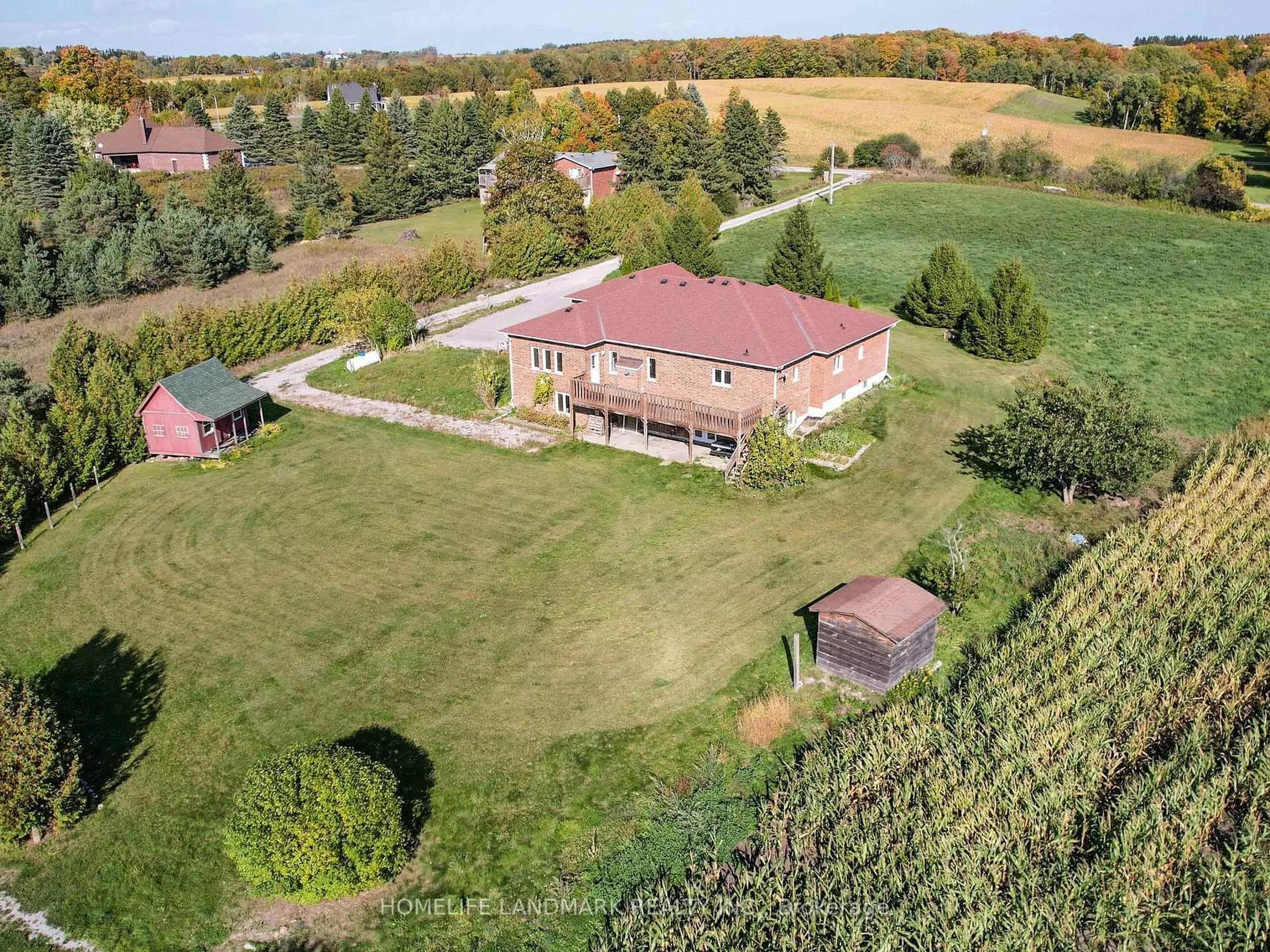 A pic from outside/outdoor area/front of a property/back of a property/a pic from drone, building for 3668 Harmony Rd, Oshawa Ontario L1H 8L7