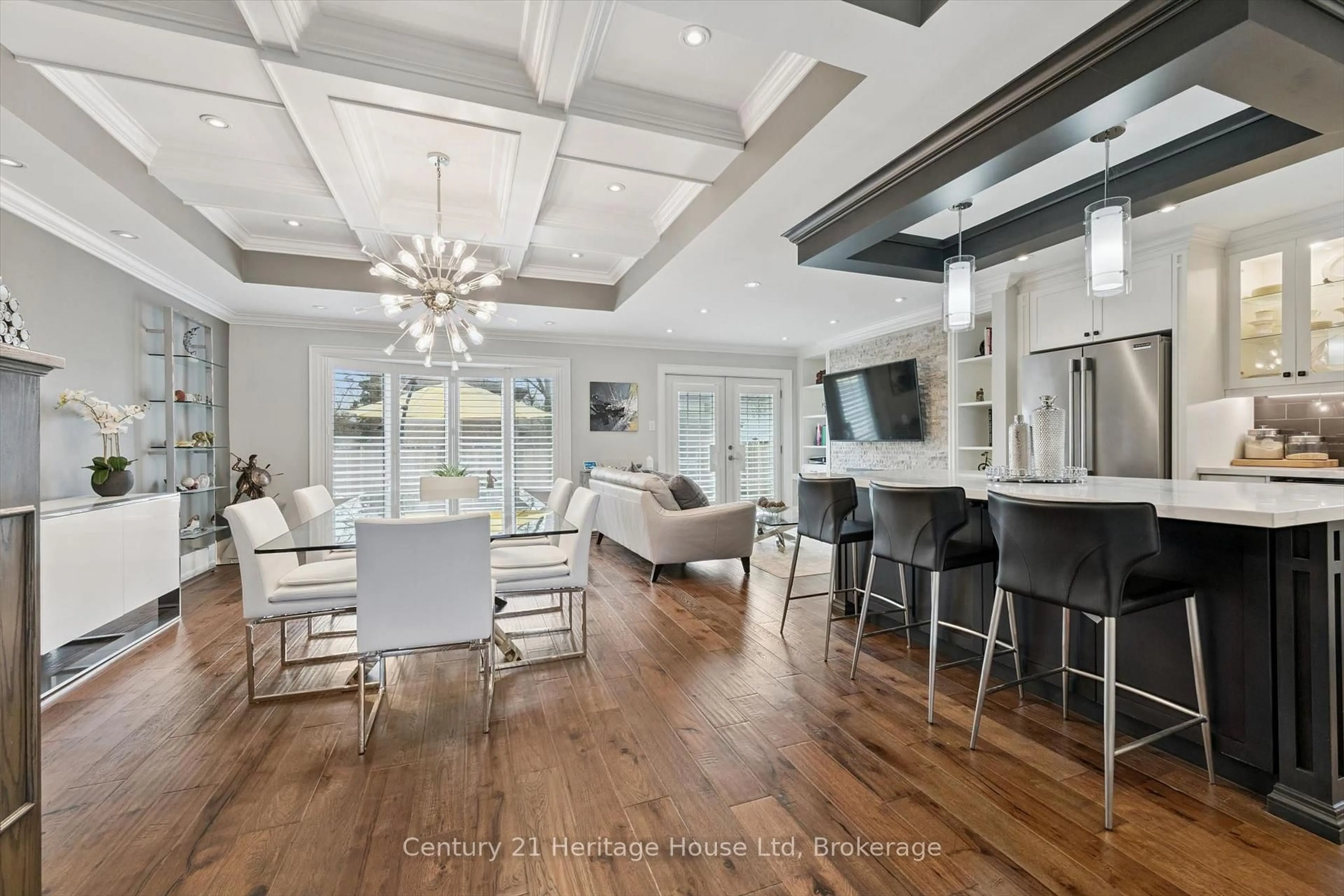 Open concept kitchen, unknown for 15 Conference Blvd, Toronto Ontario M1C 2E1