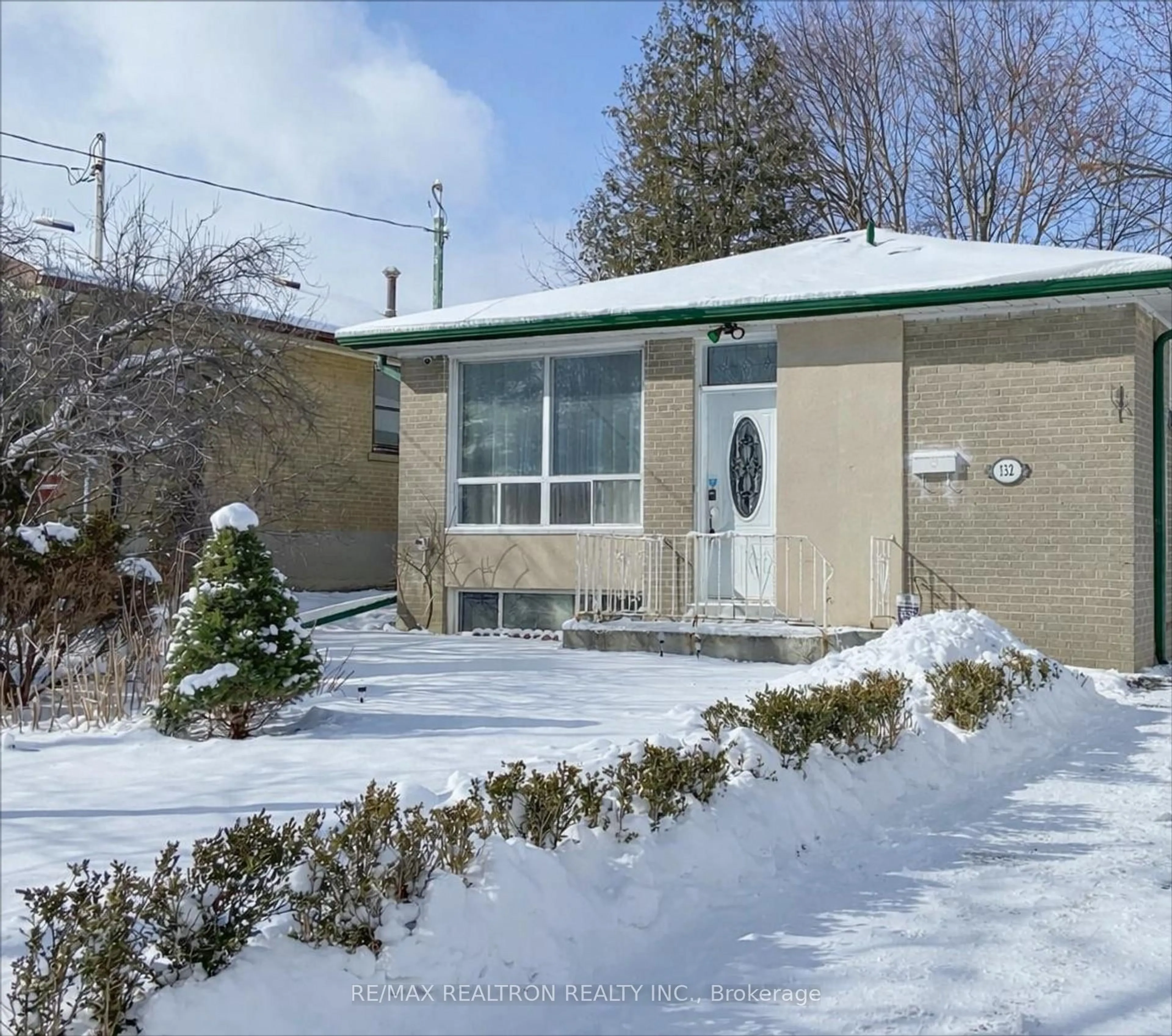 Unknown for 132 Porchester Dr, Toronto Ontario M1J 2R7