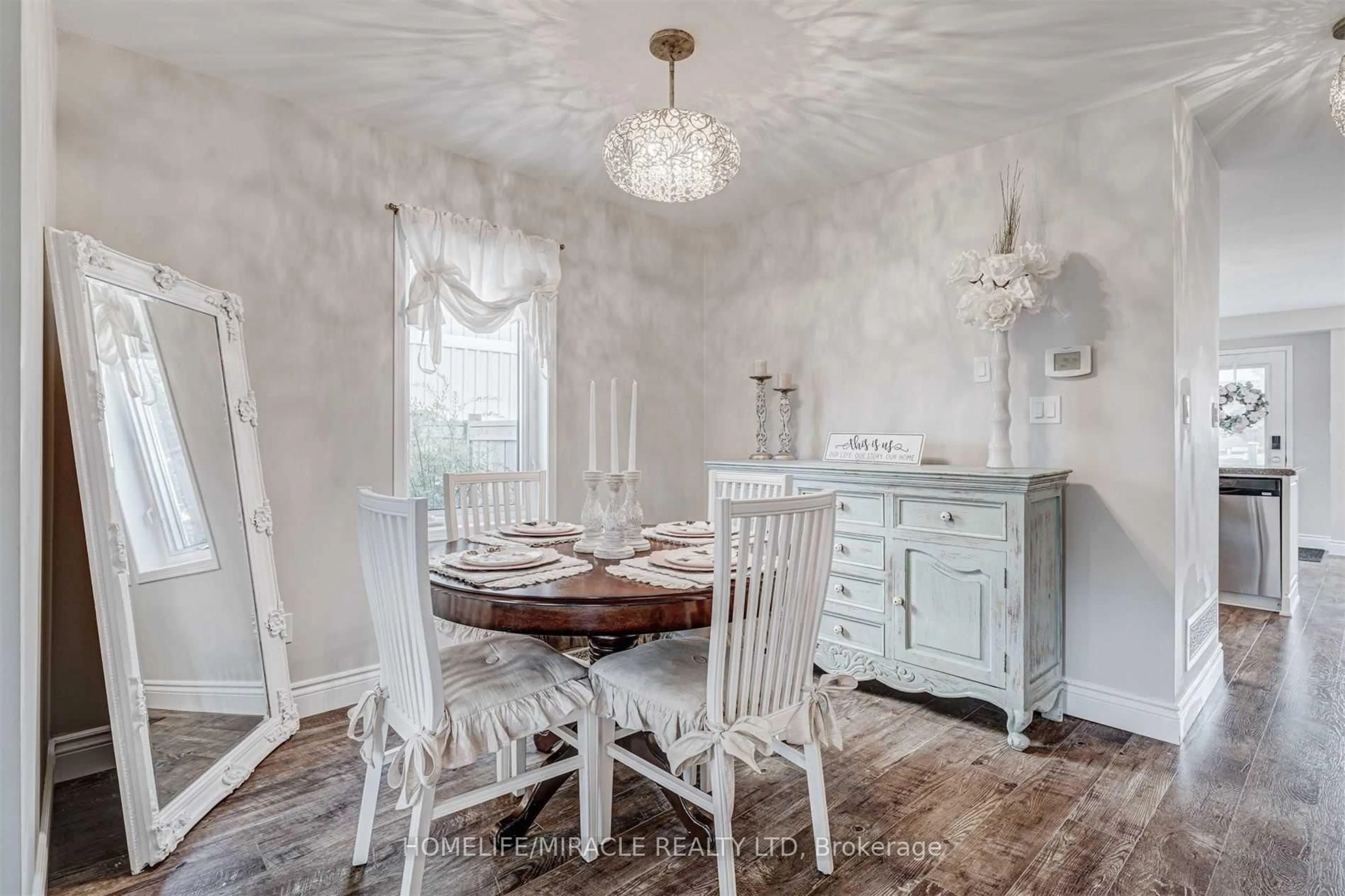 Dining room, unknown for 149 Carnwith Dr, Whitby Ontario L1M 2J5