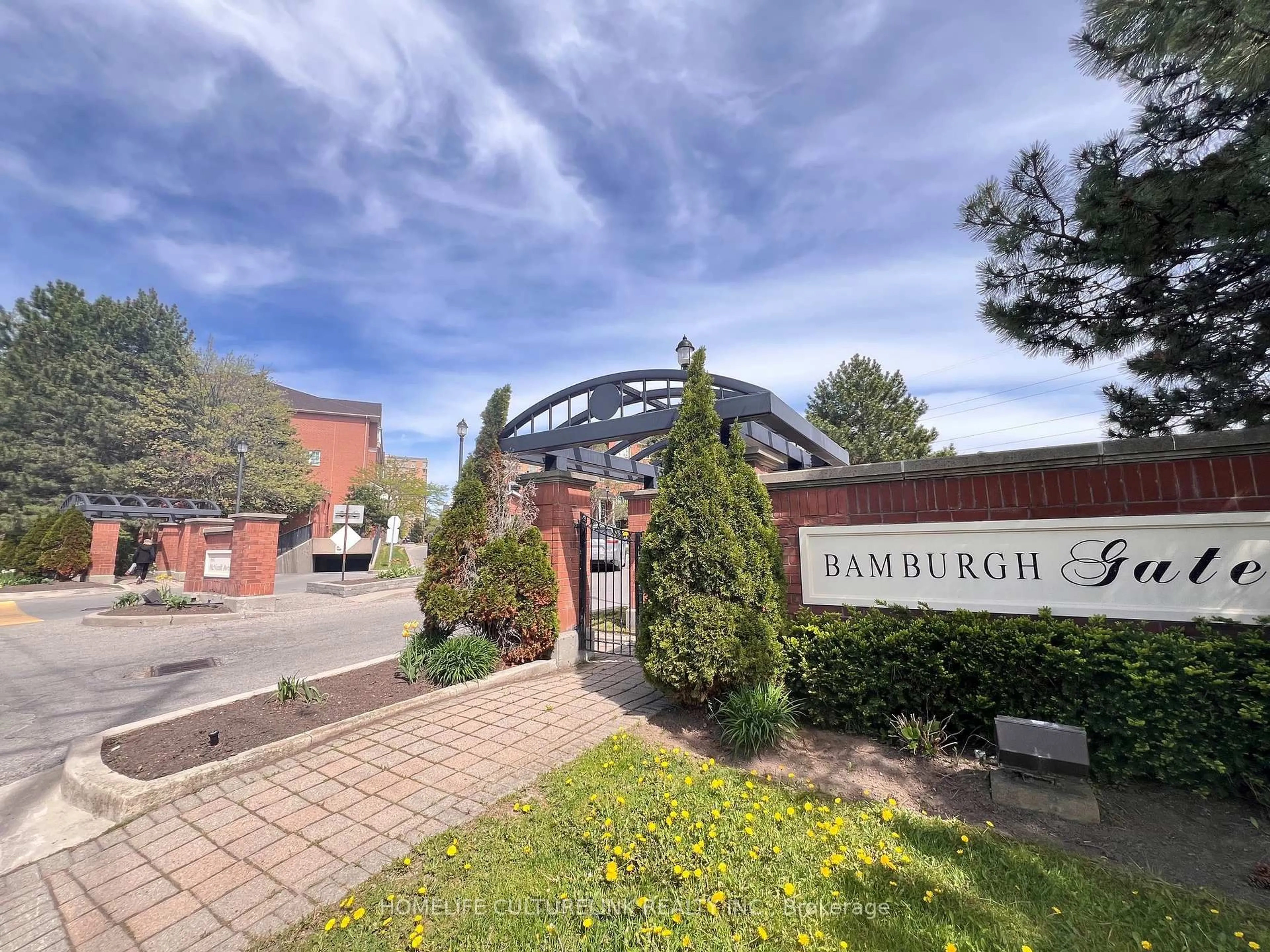 Indoor foyer for 1881 McNicoll Ave #627, Toronto Ontario M1V 5M2
