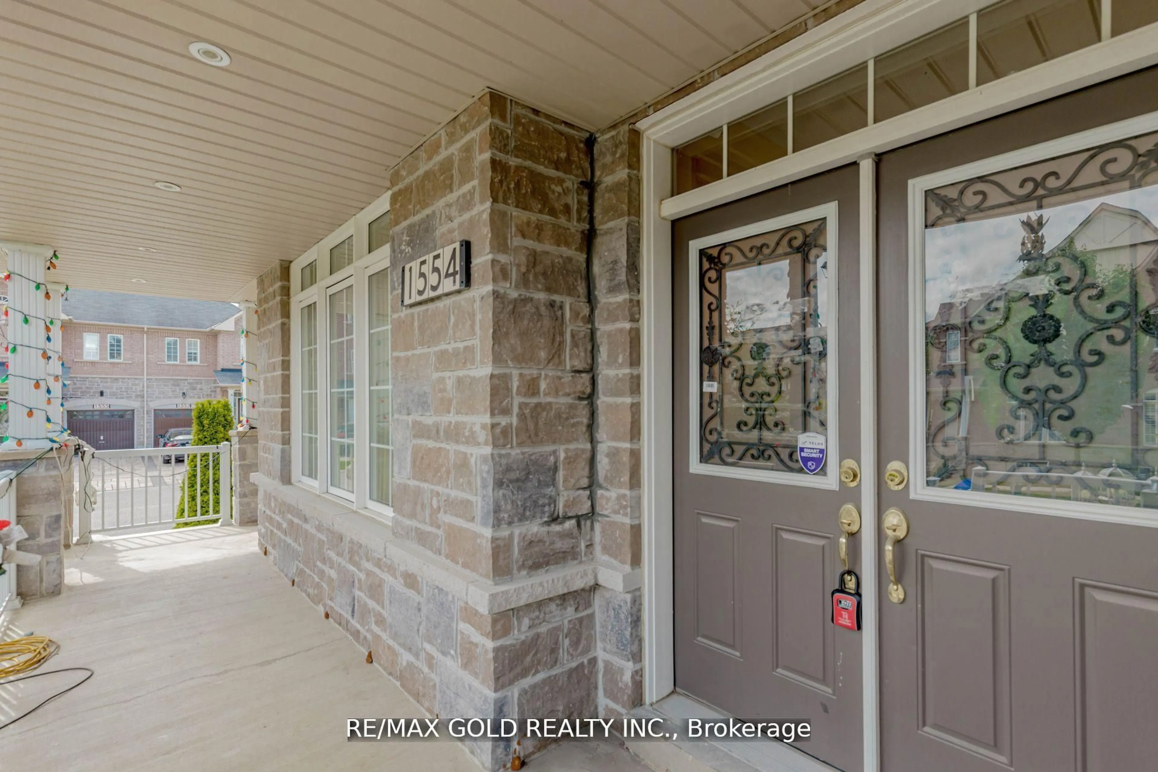 Indoor entryway for 1554 Bruny Ave, Pickering Ontario L0A 1G0