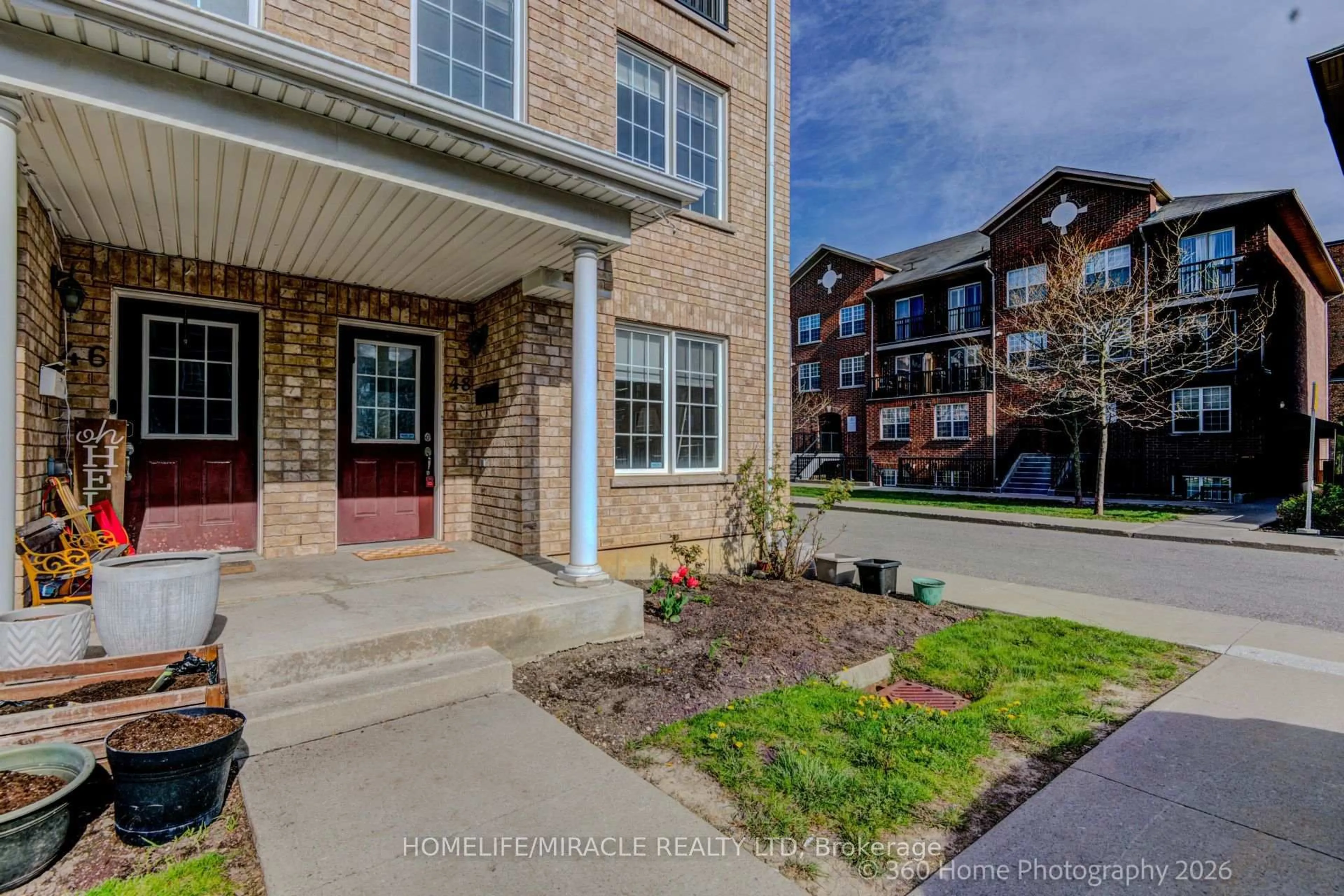 Unknown for 48 Strangford Lane, Toronto Ontario M1L 0E4
