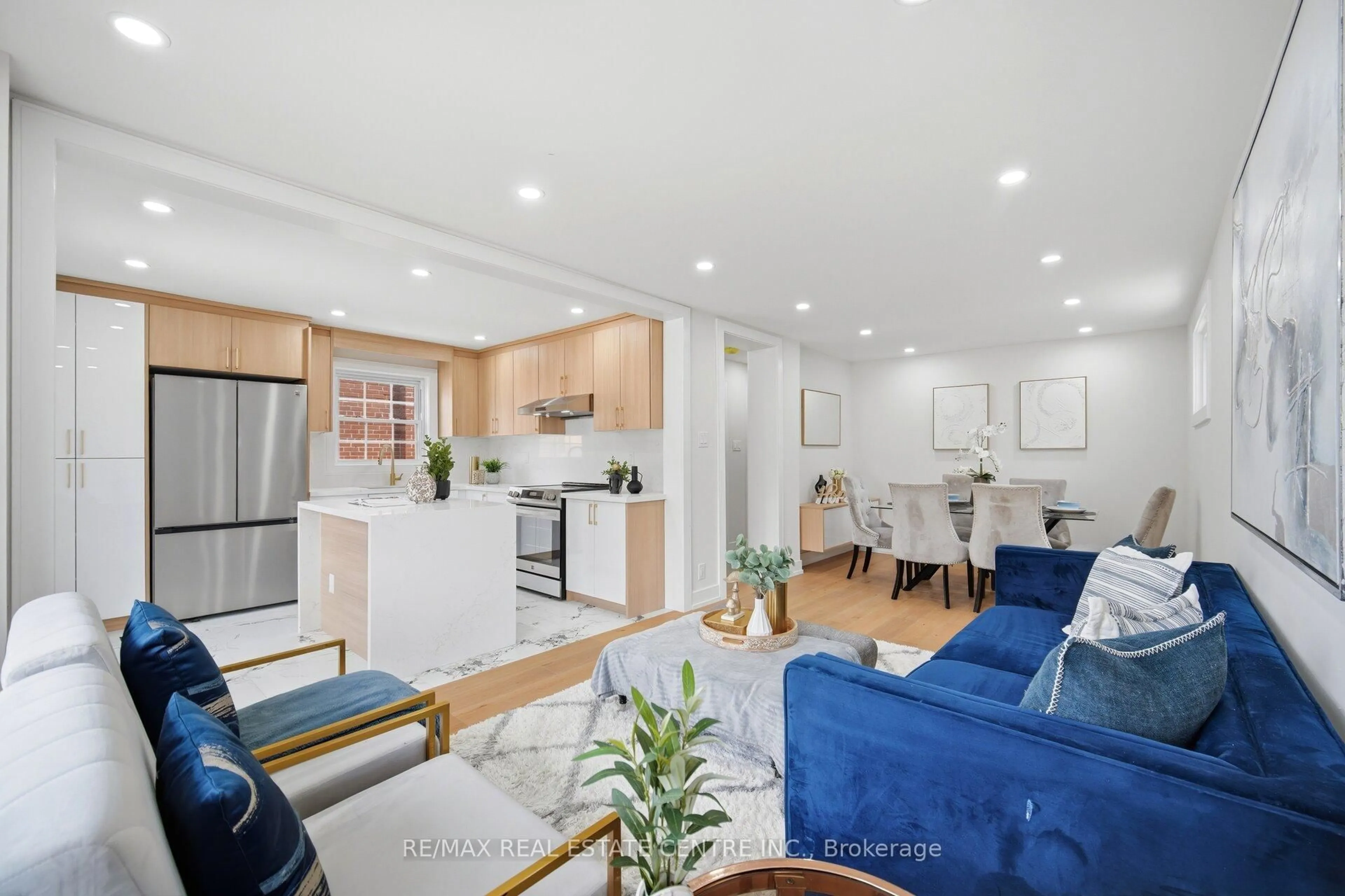Open concept kitchen, unknown for 109 Glencrest Blvd, Toronto Ontario M4B 1L9