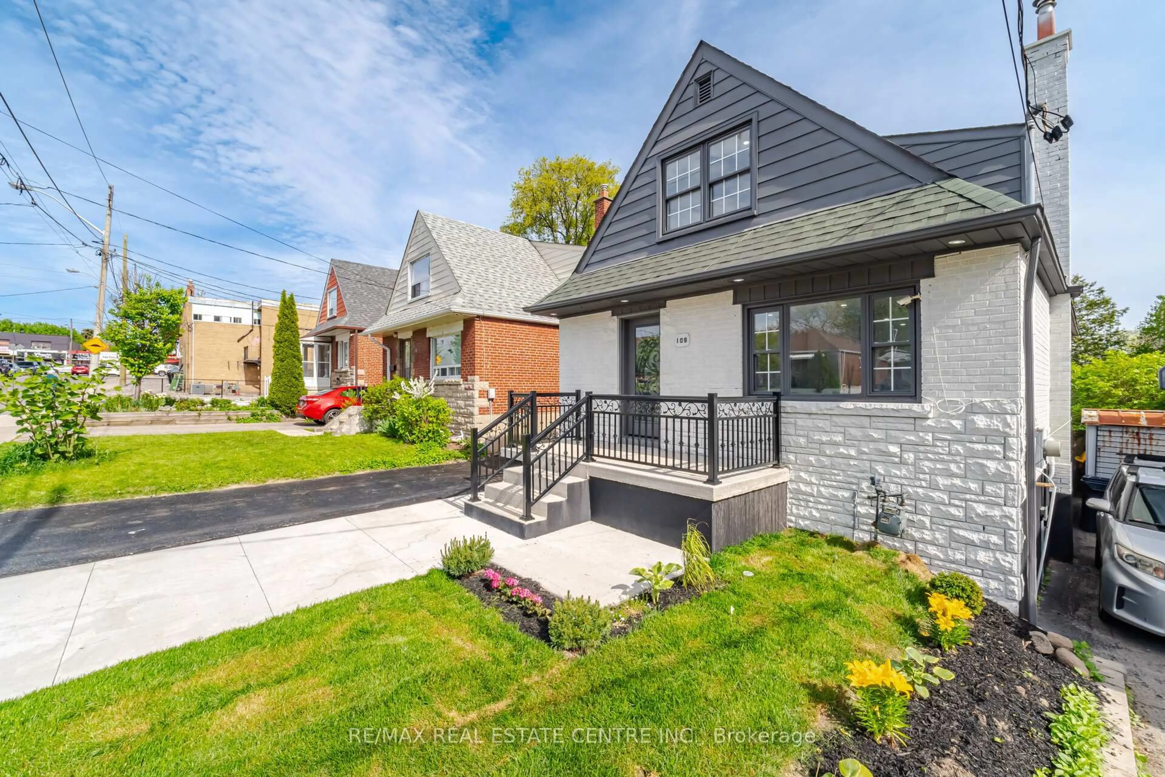 Home with brick exterior material, street for 109 Glencrest Blvd, Toronto Ontario M4B 1L9