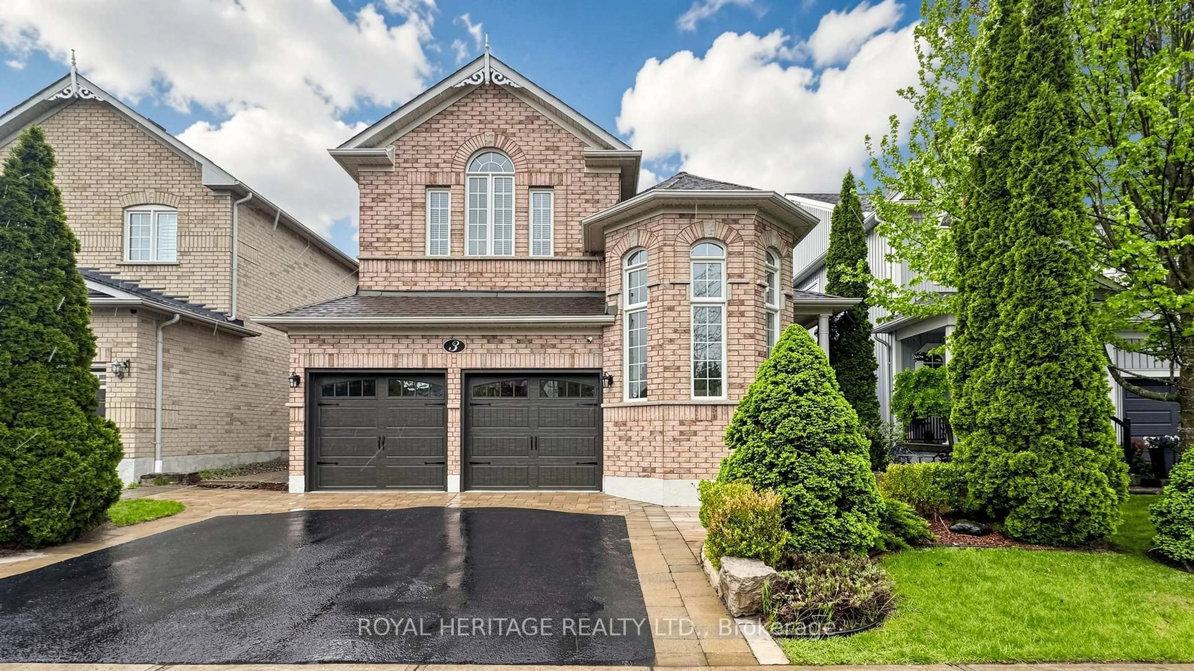 Home with brick exterior material, street for 3 Kinross Ave, Whitby Ontario L1M 2C8