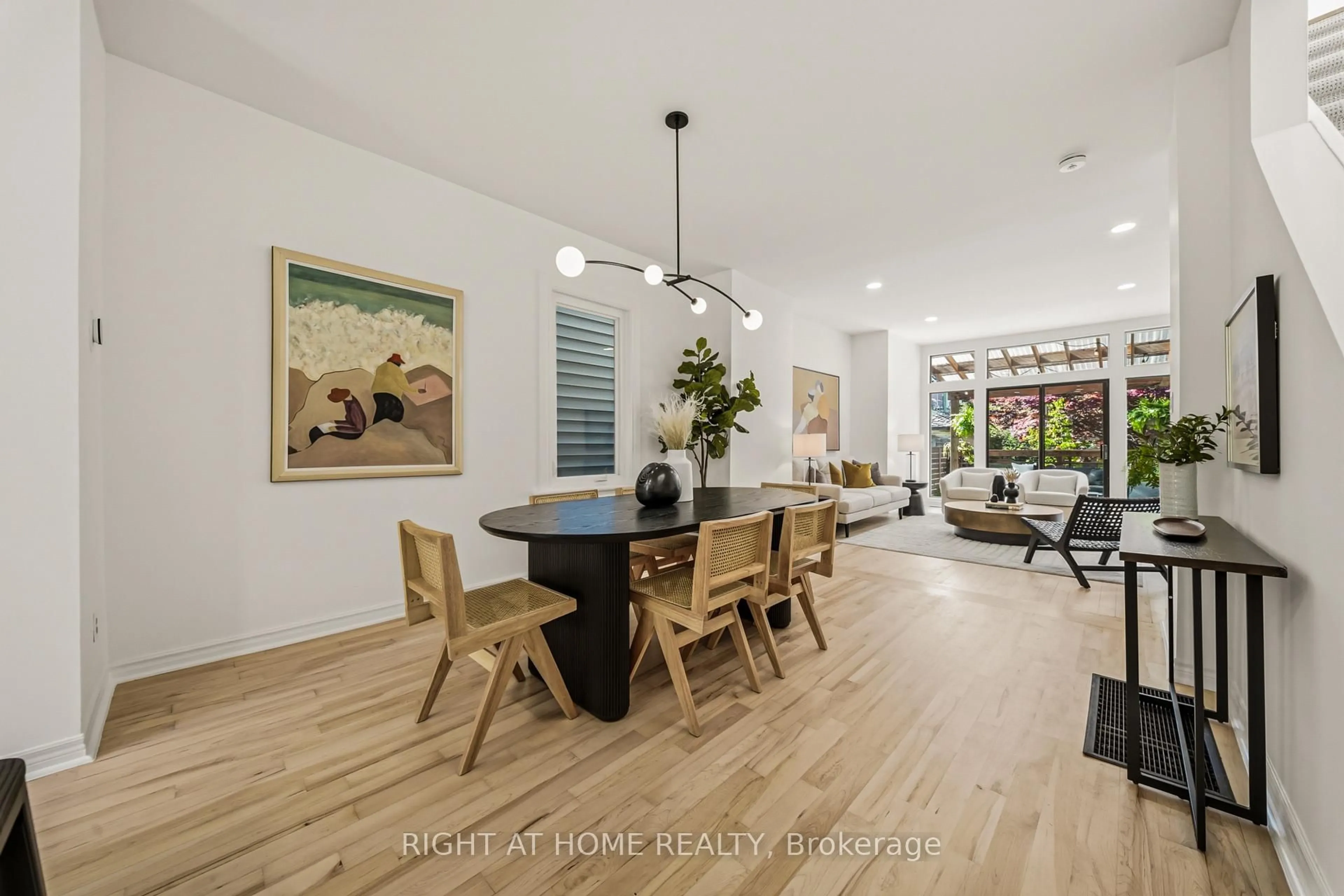 Dining room, unknown for 304 Riverdale Ave, Toronto Ontario M4J 1A2