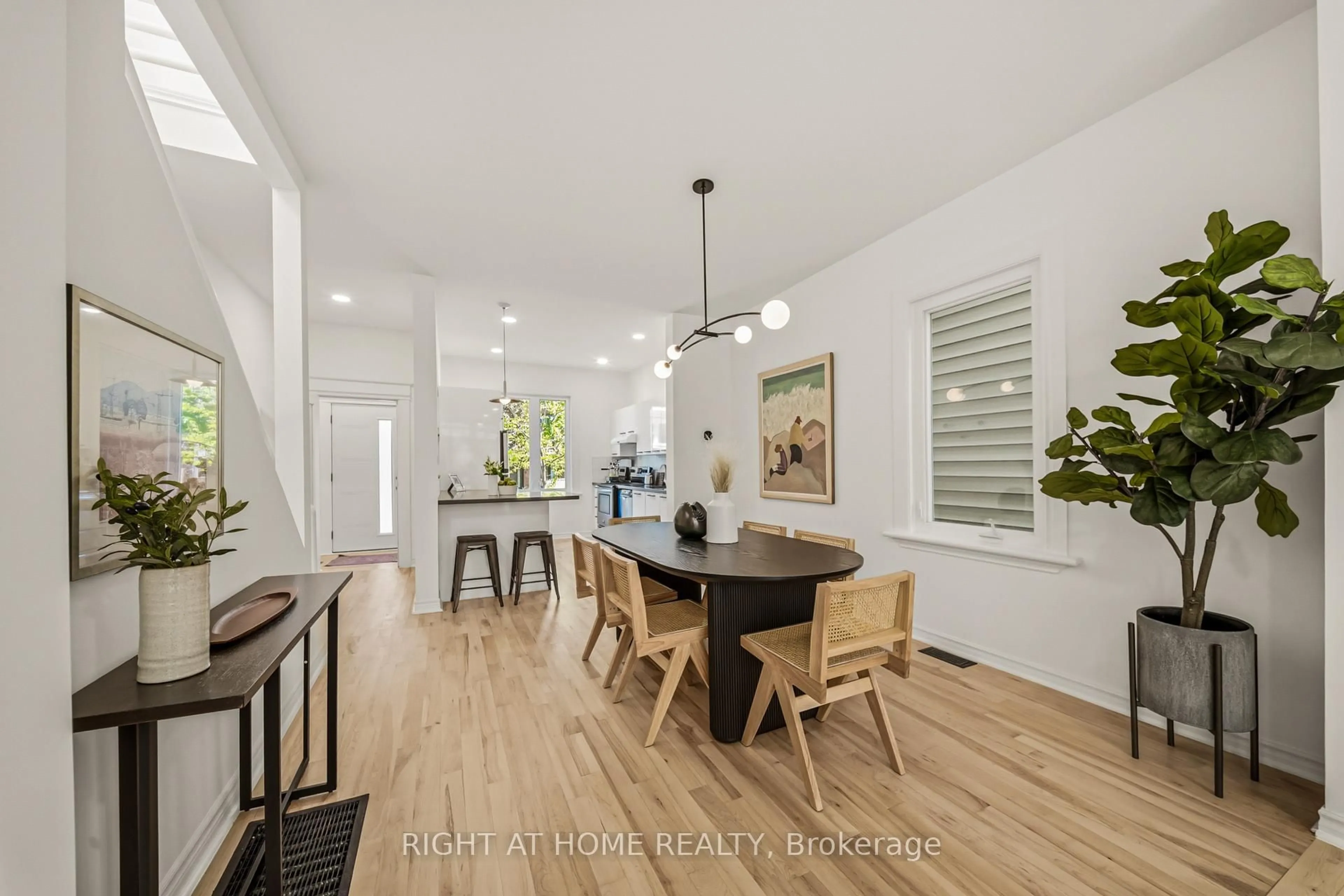 Open concept kitchen, unknown for 304 Riverdale Ave, Toronto Ontario M4J 1A2