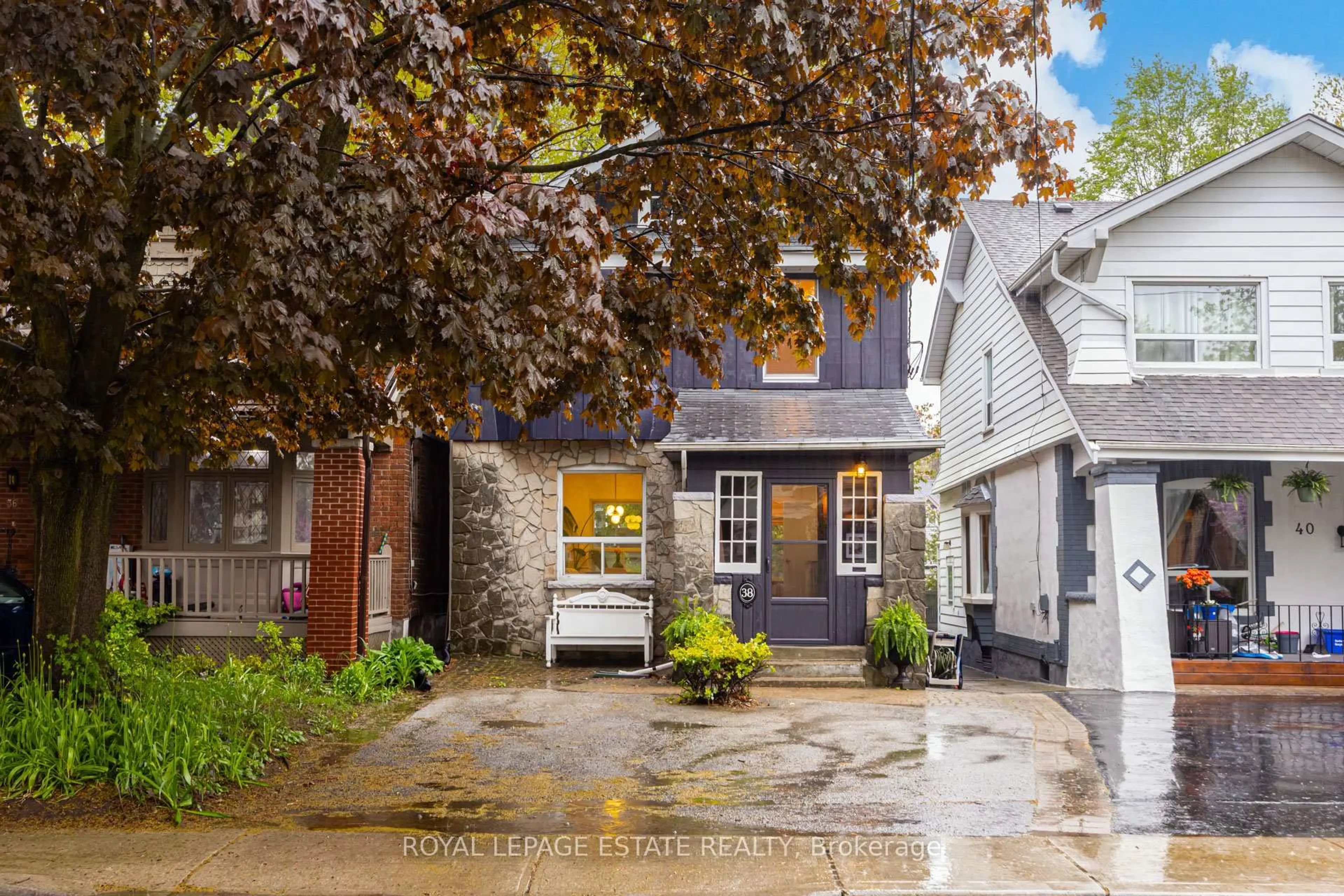 Home with brick exterior material, street for 38 Queensbury Ave, Toronto Ontario M1N 2X7