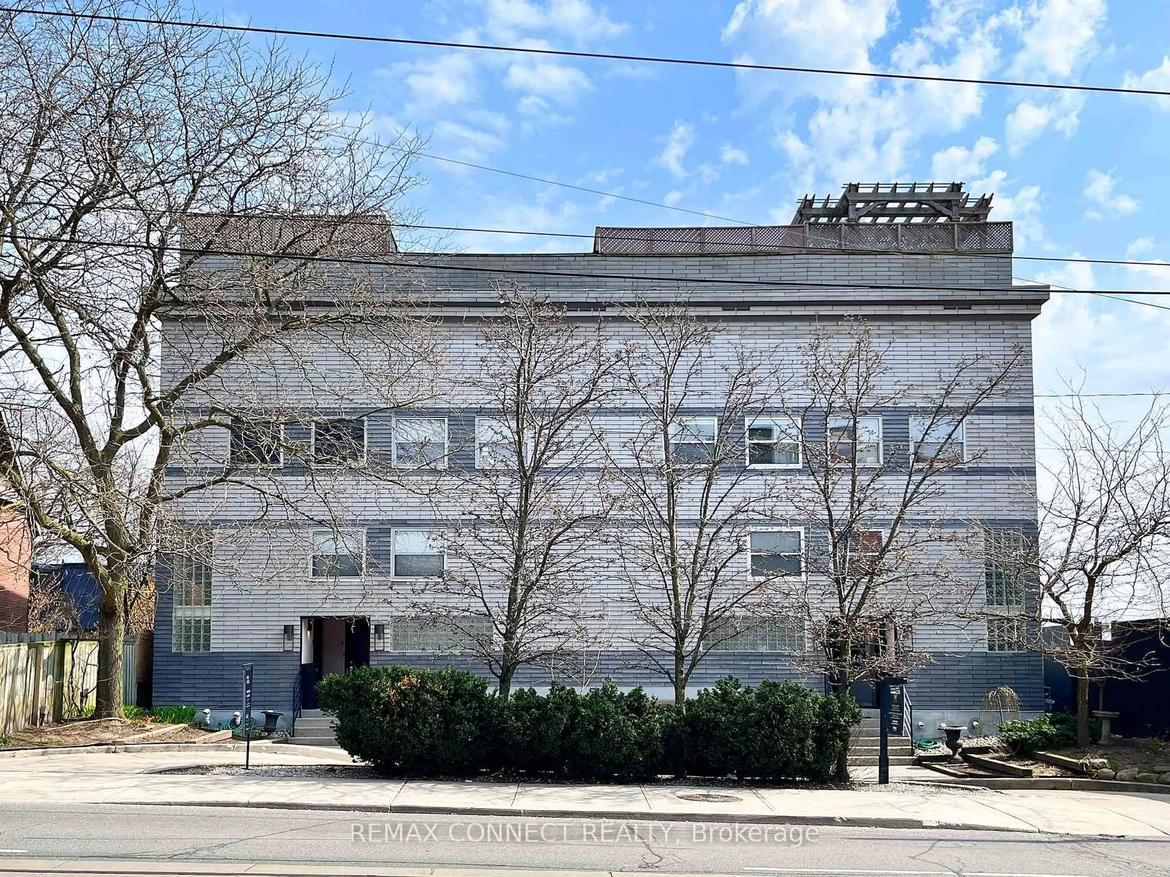 Unknown for 517 Kingston Rd #4, Toronto Ontario M4L 1V5