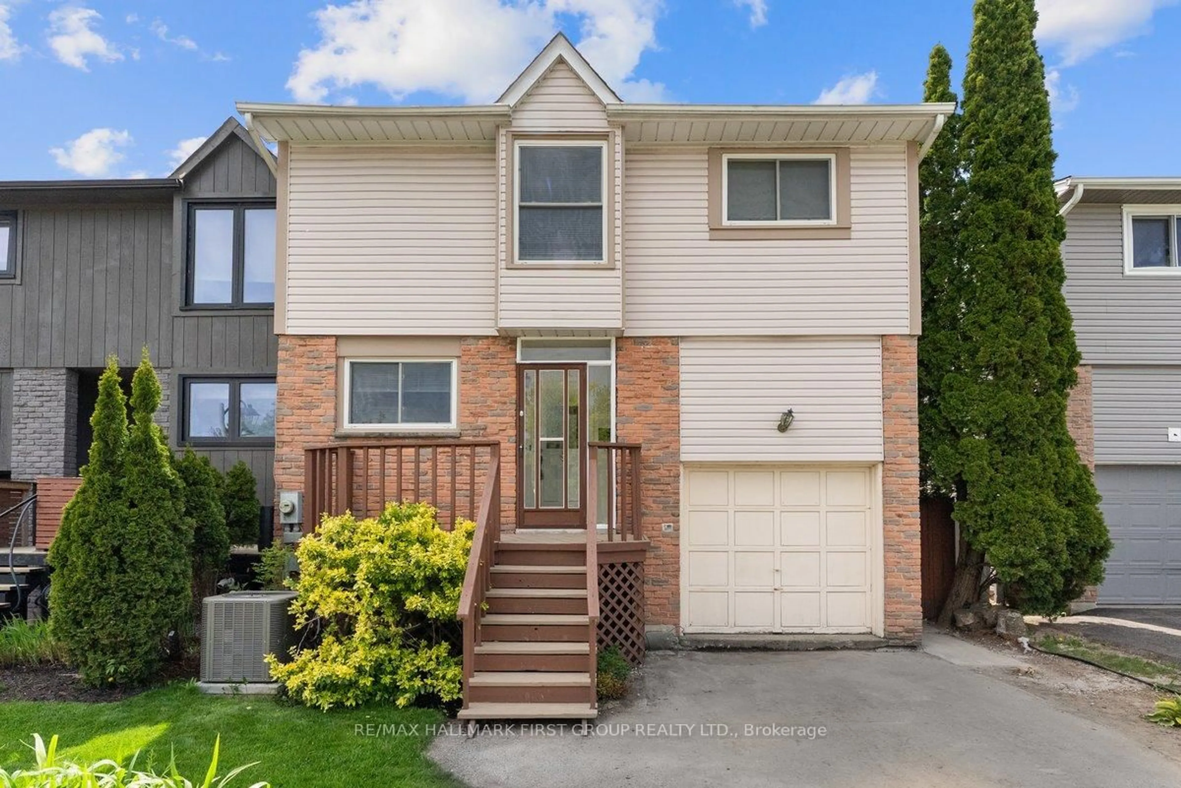 Home with vinyl exterior material, street for 1980 Bowler Dr, Pickering Ontario L1V 3K7