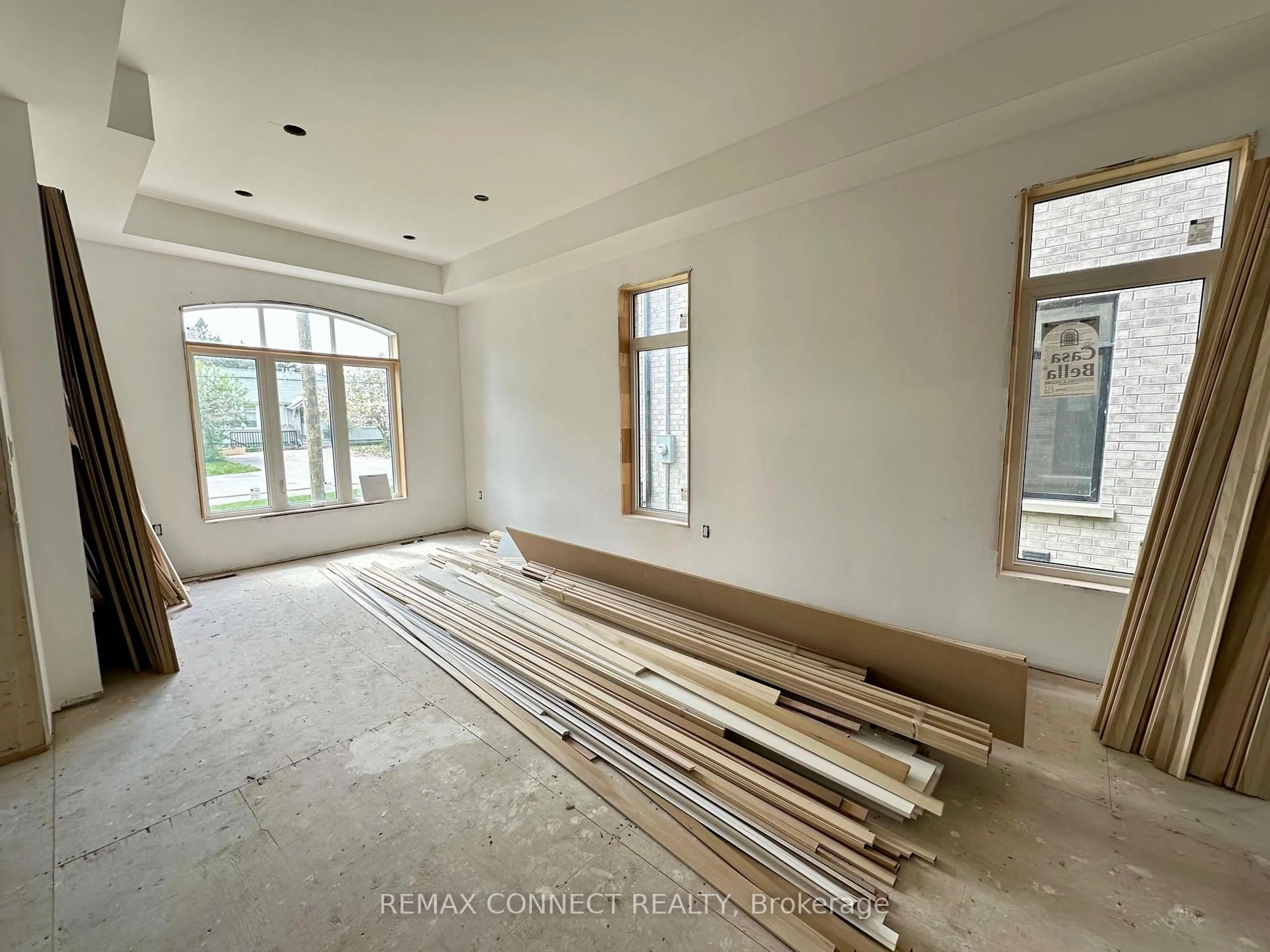 A pic of a room for 389 Rosebank Rd, Pickering Ontario L1W 2N3