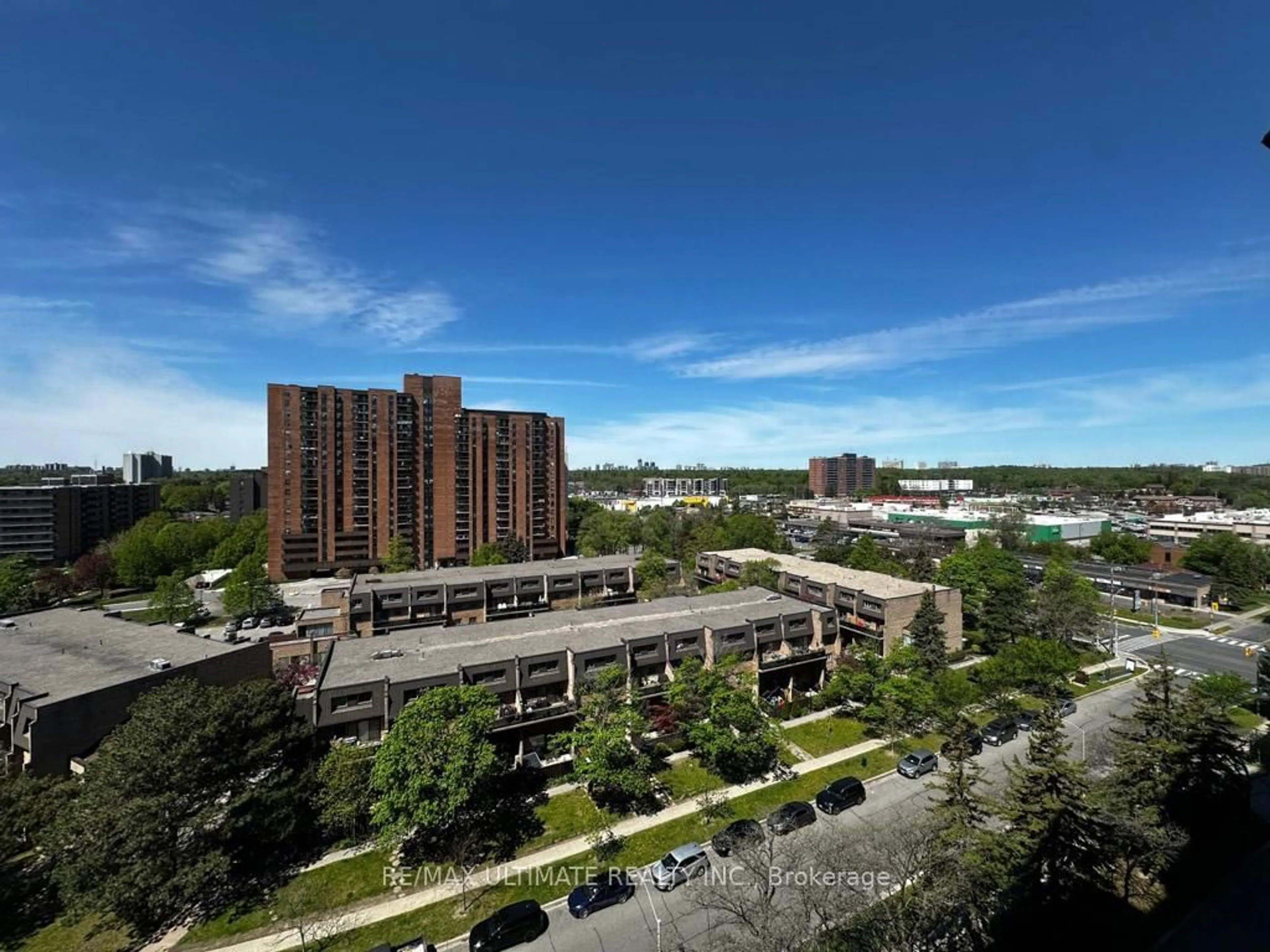 A pic from outside/outdoor area/front of a property/back of a property/a pic from drone, city buildings view from balcony for 121 Ling Rd #1106, Toronto Ontario M1E 4Y2