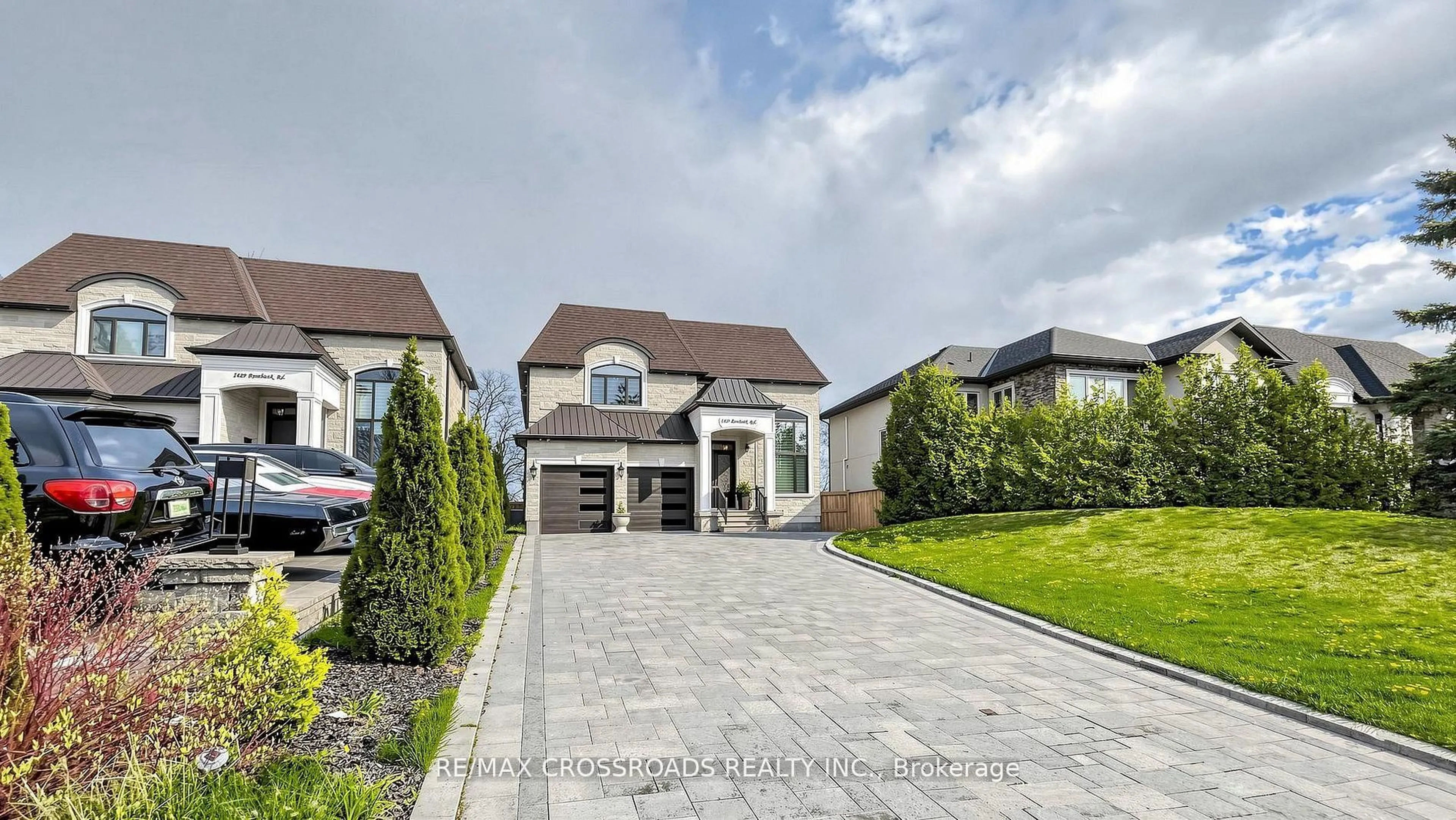 Unknown for 1427 Rosebank Rd, Pickering Ontario L1V 1P3