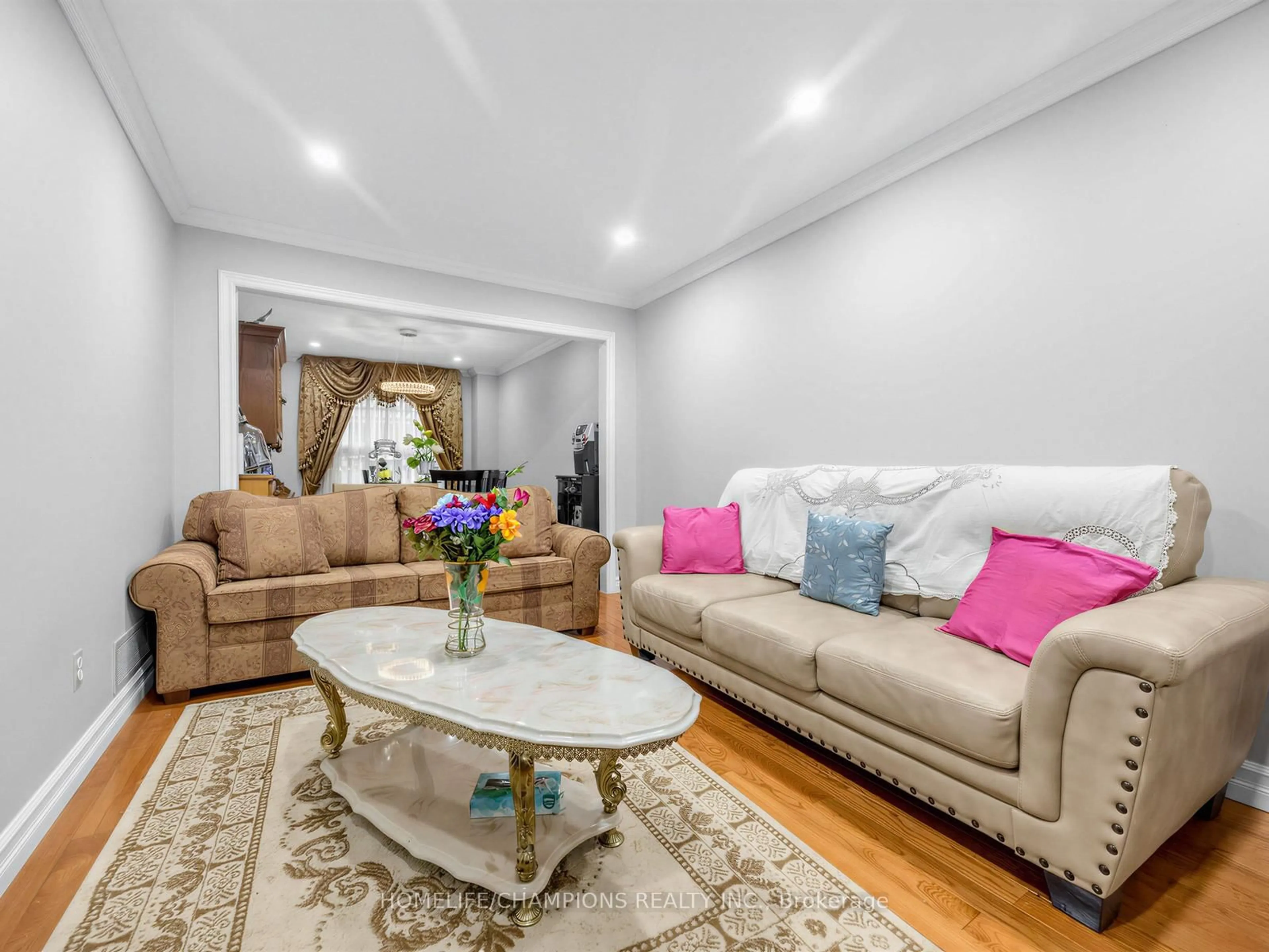 Living room with furniture, unknown for 12 Glenheather Terr, Toronto Ontario M1B 5H2