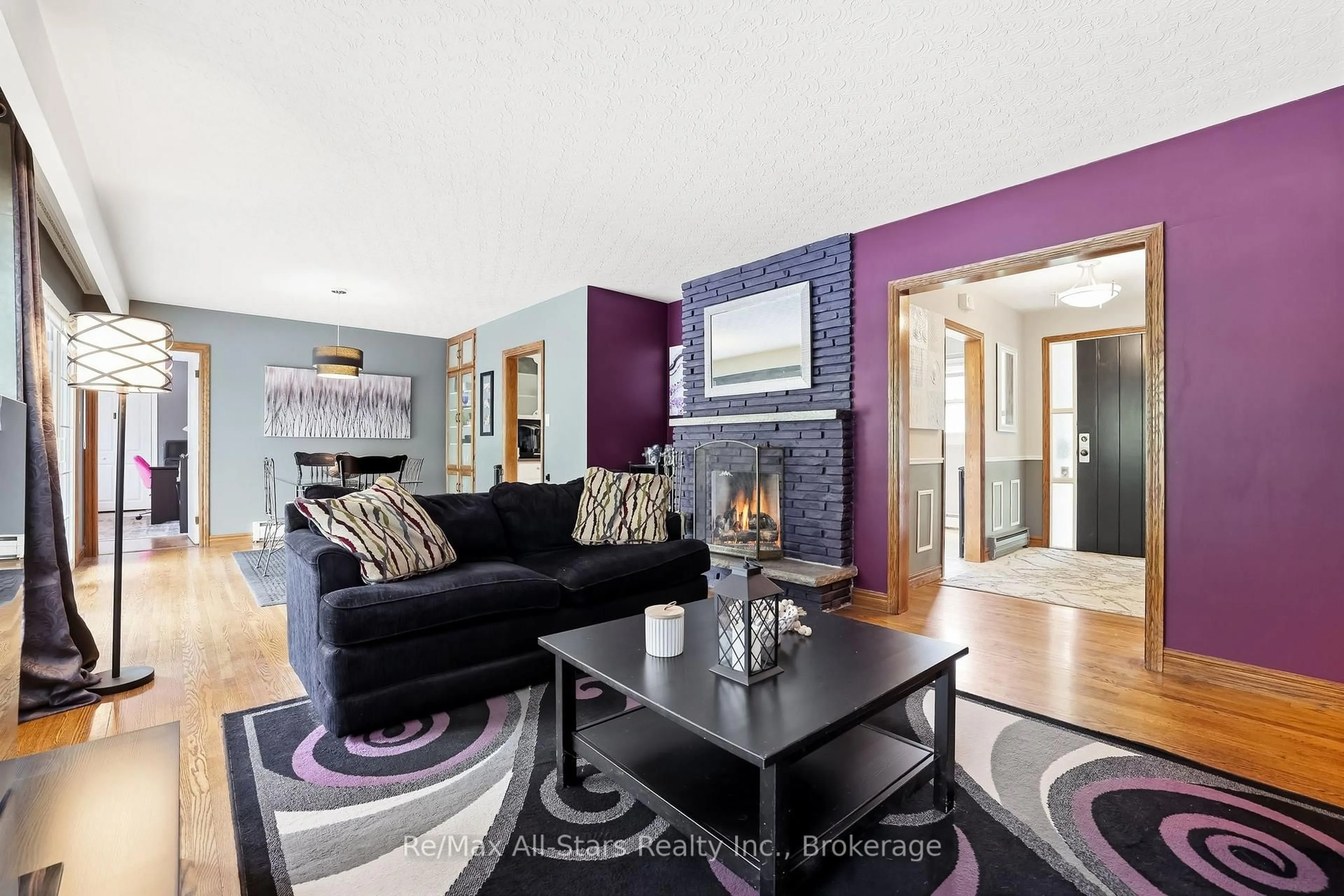 Living room with furniture, unknown for 54 Grandview St, Oshawa Ontario L1H 7C4