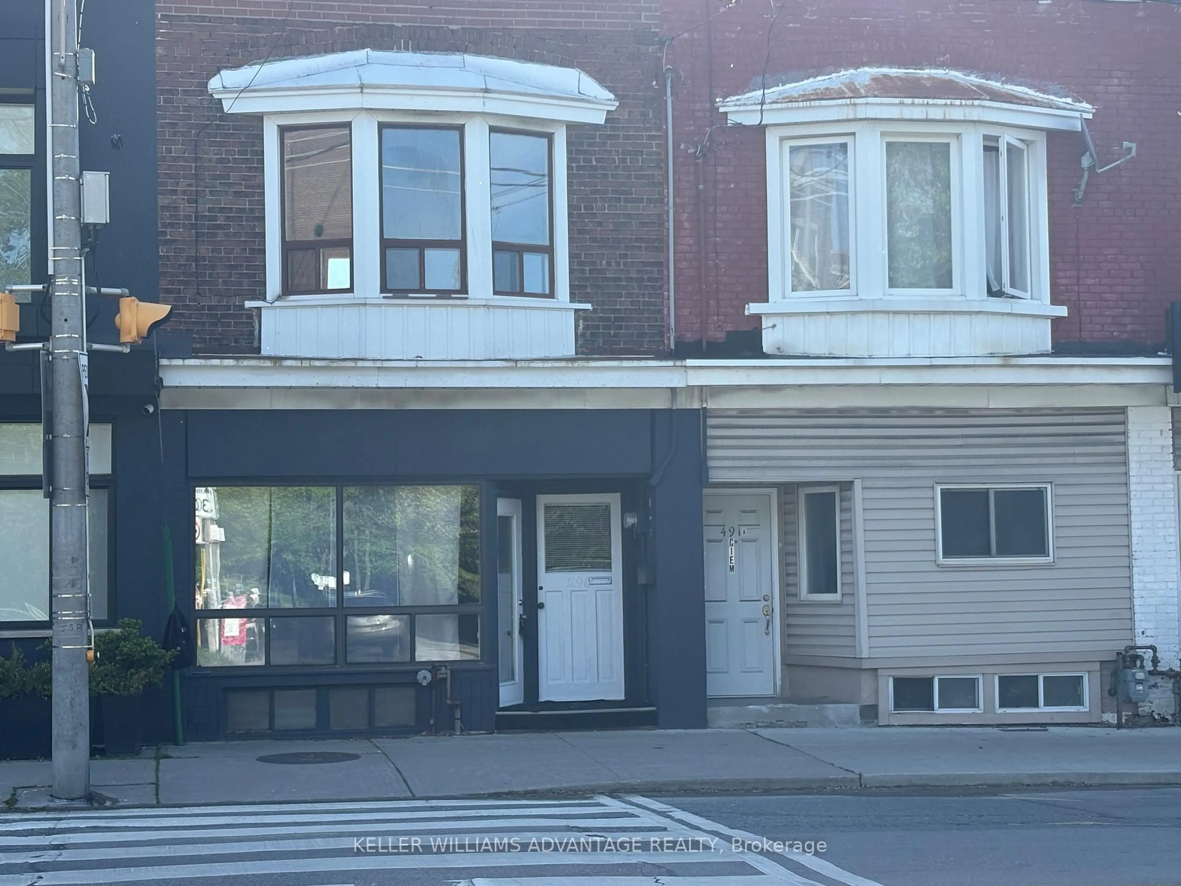 Patio, street for 493 Jones Ave, Toronto Ontario M4J 3G8