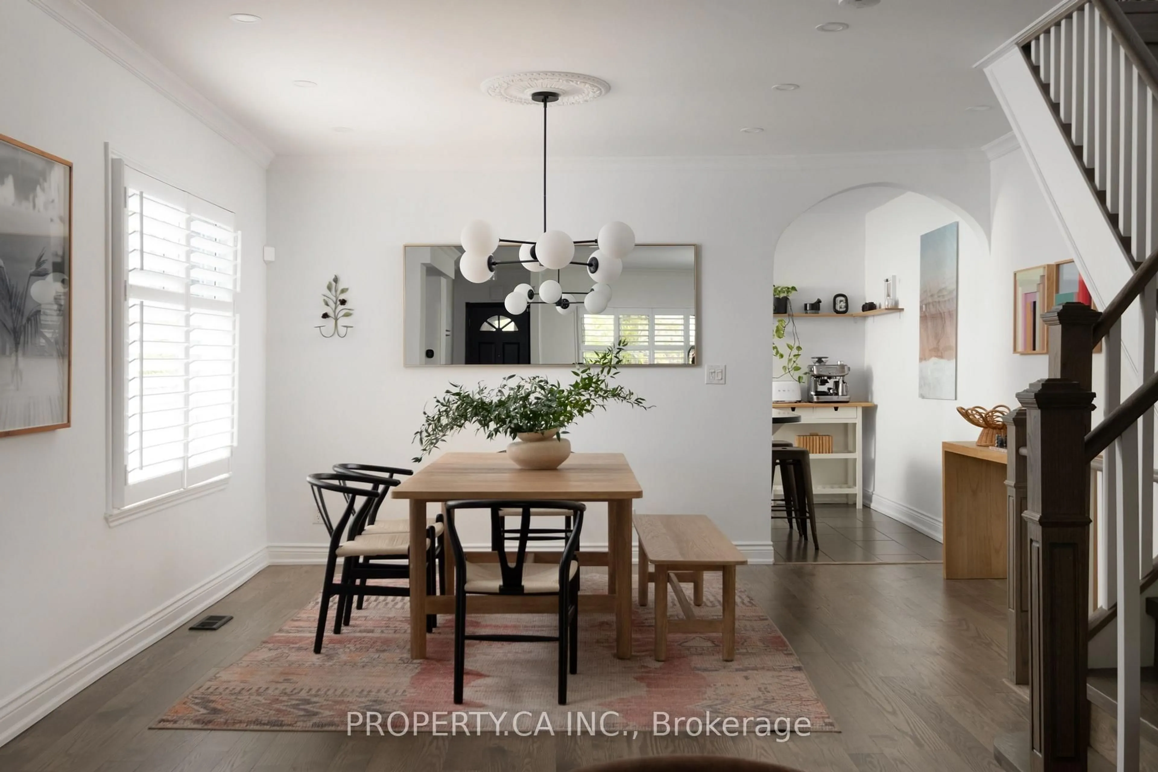Dining room, unknown for 124 Milverton Blvd, Toronto Ontario M4J 1V1