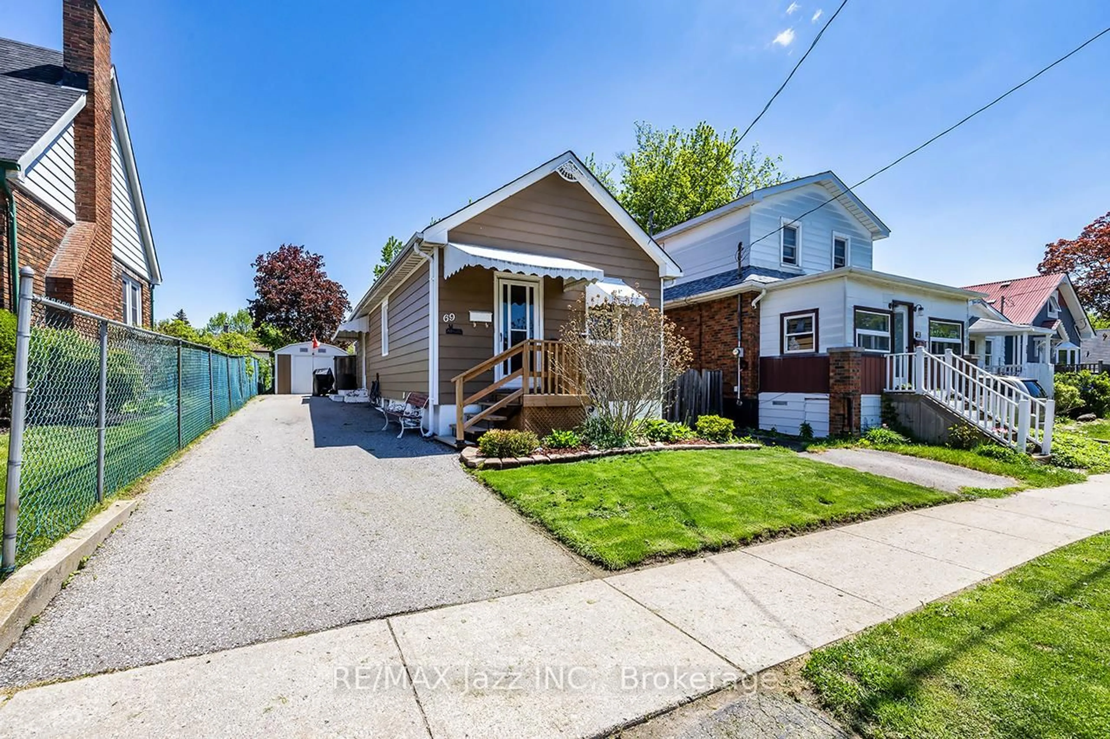 Unknown for 69 Westmount St, Oshawa Ontario L1J 4X2