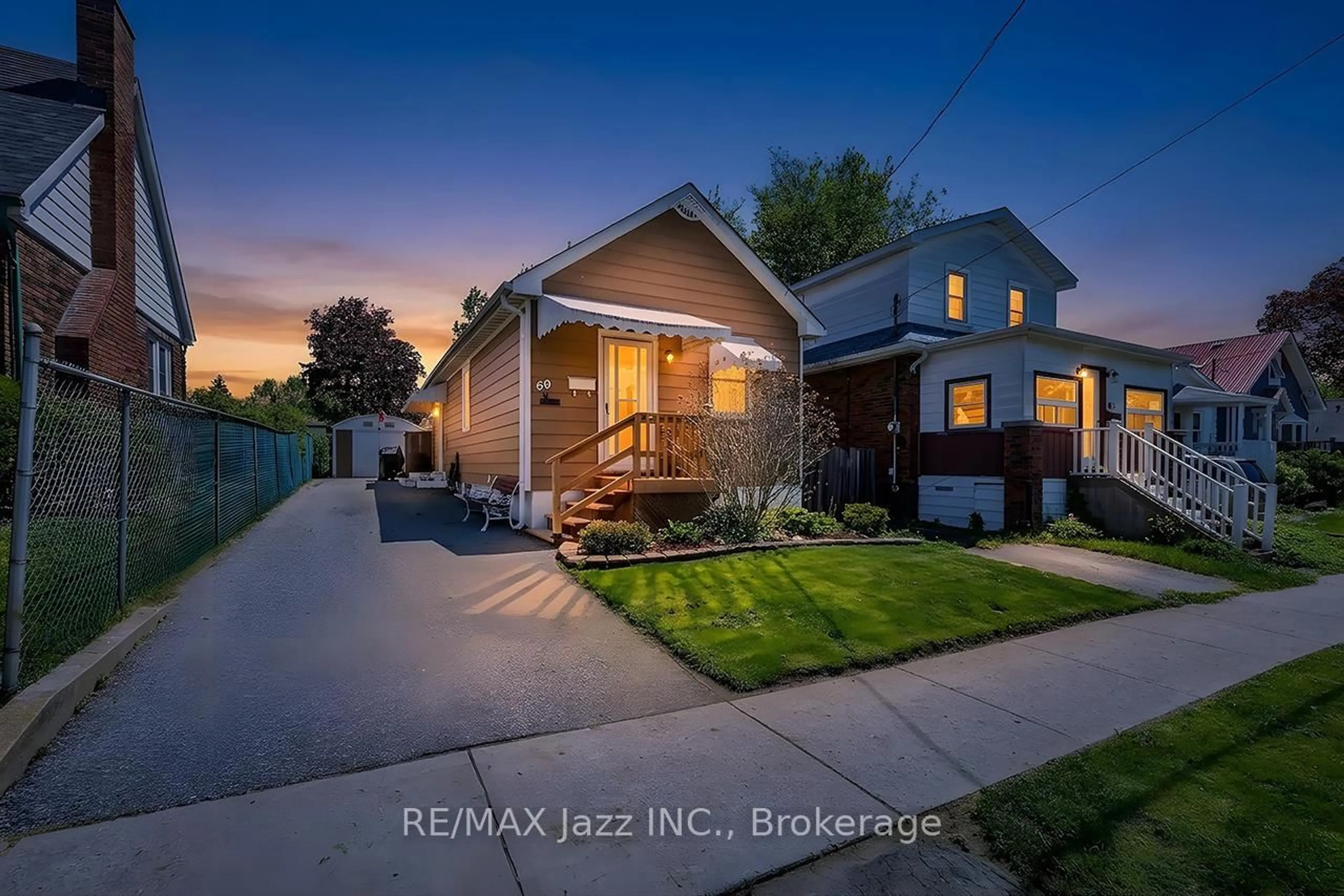Home with brick exterior material, street for 69 Westmount St, Oshawa Ontario L1J 4X2