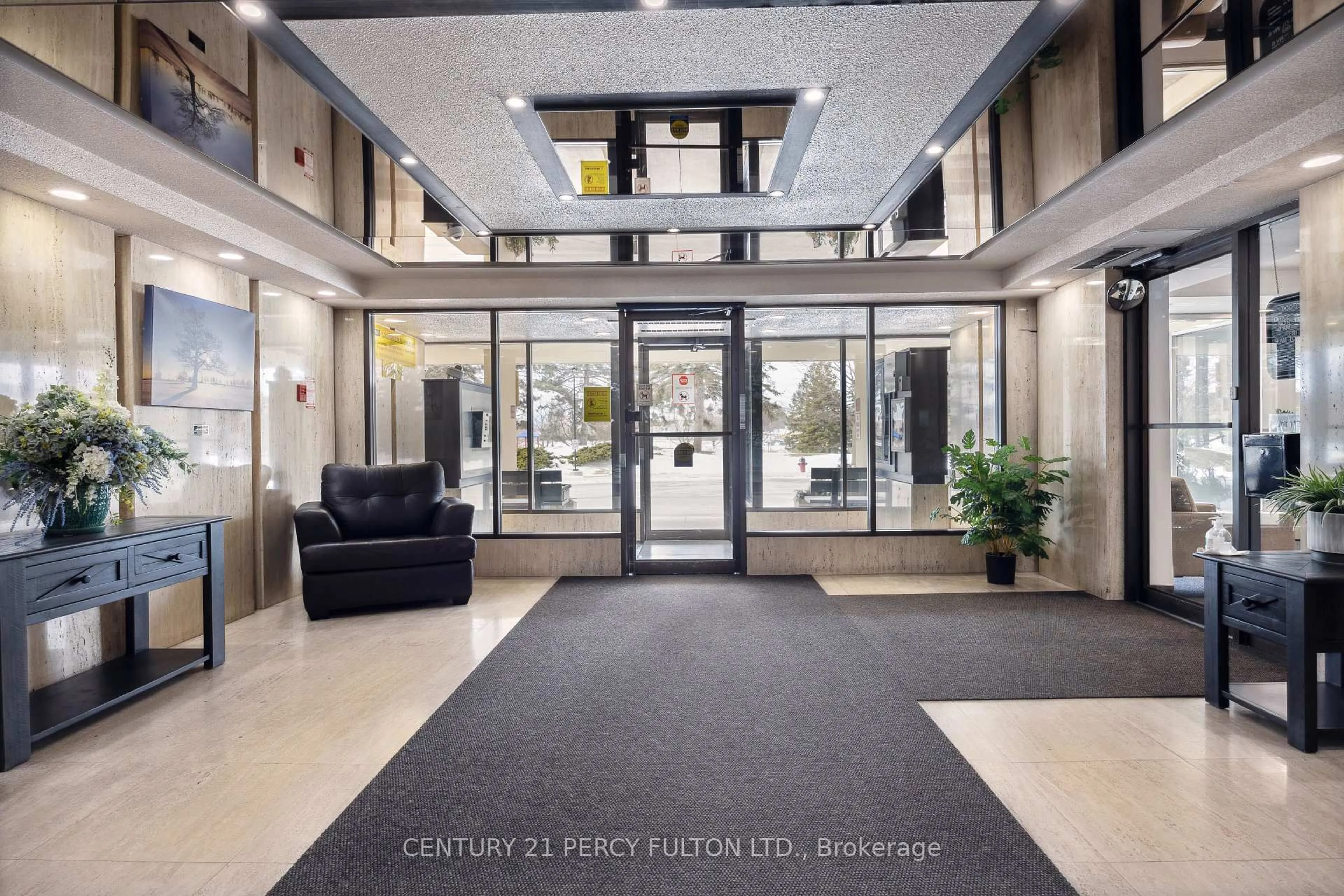 Indoor foyer for 66 Falby Crt #PH9, Ajax Ontario L1S 3L2