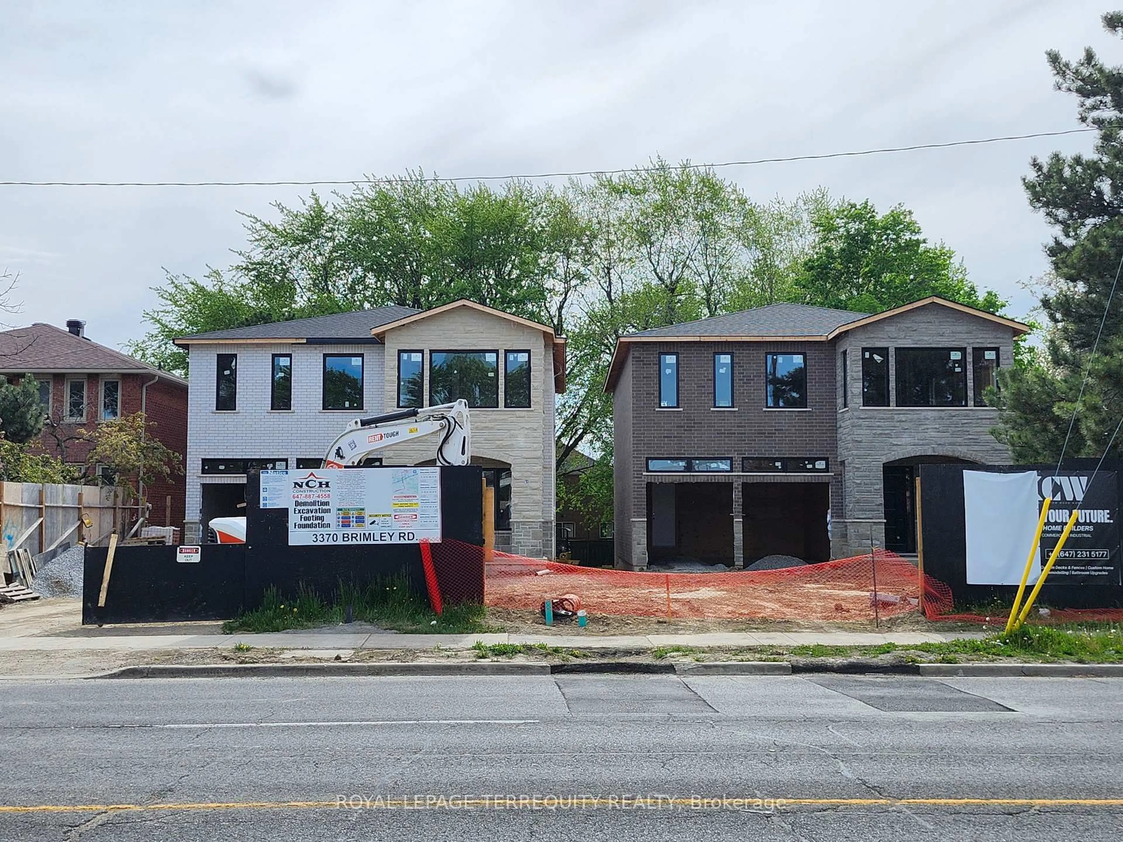 Home with brick exterior material, street for 3370 Brimley Rd, Toronto Ontario M1V 4X6