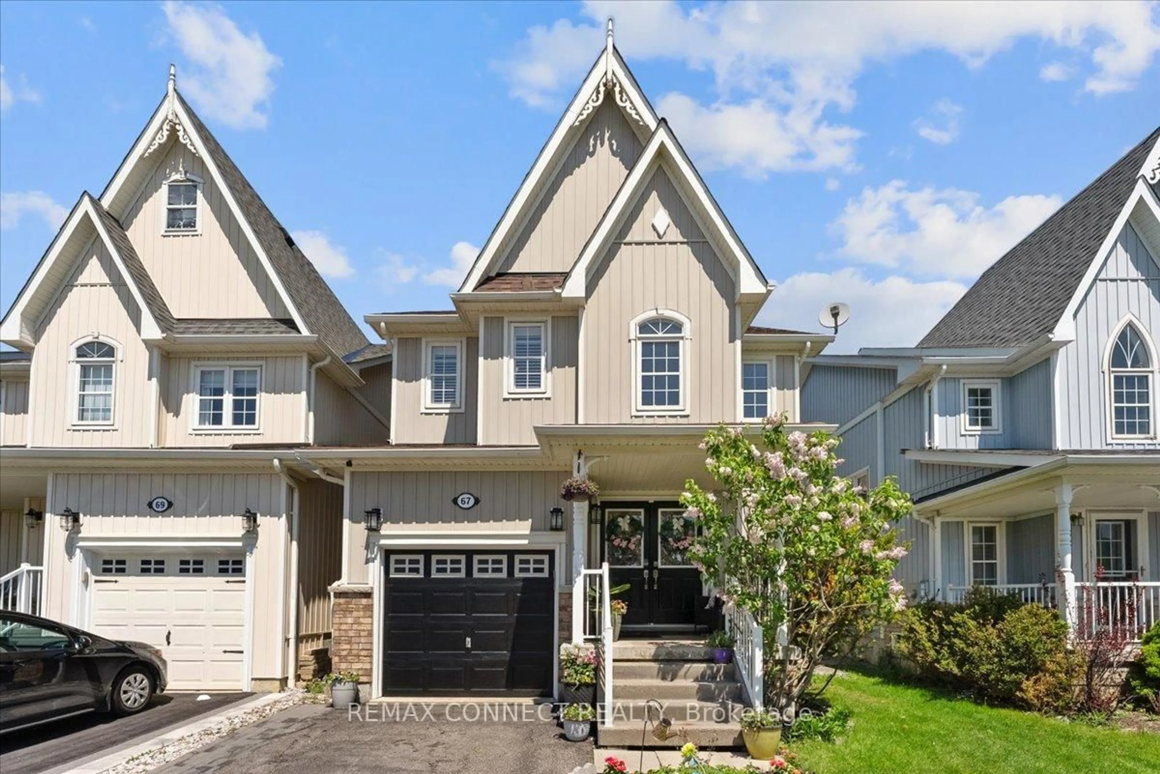 Unknown for 67 Cranborne Cres, Whitby Ontario L1M 2M1