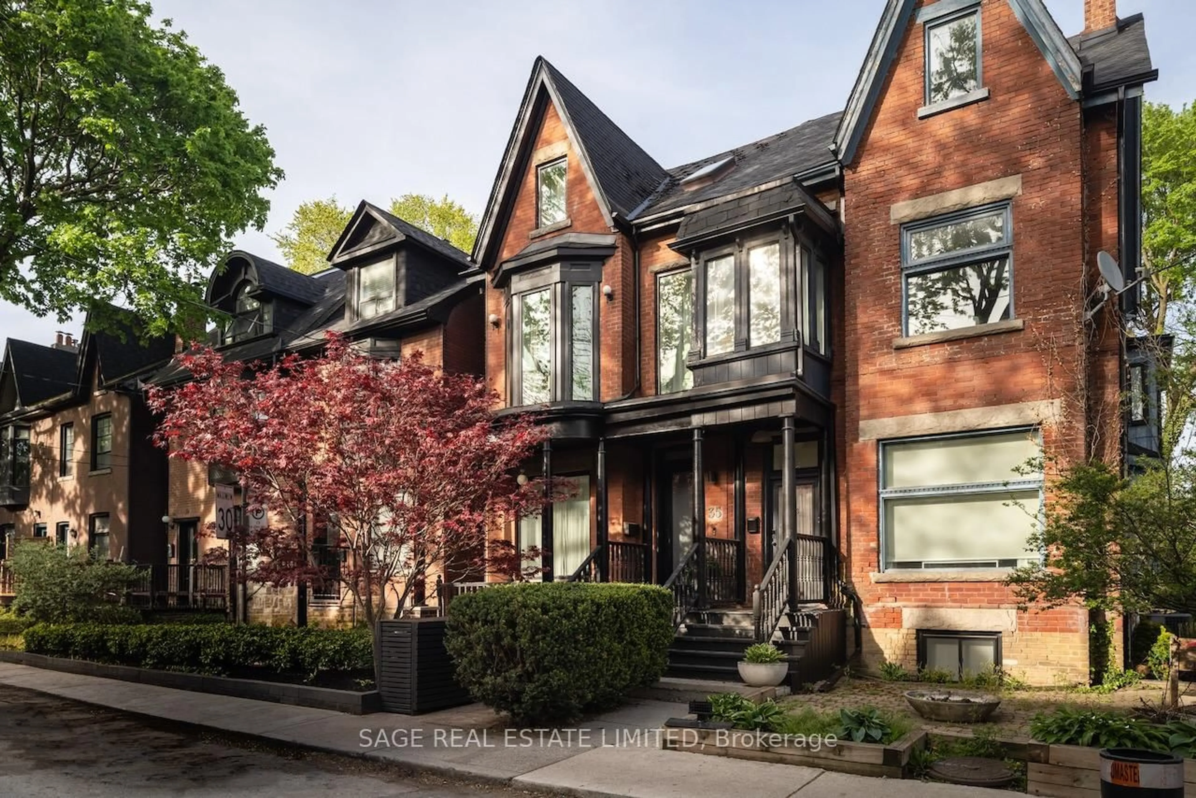 Home with brick exterior material, street for 35 Grant St, Toronto Ontario M4M 2H6