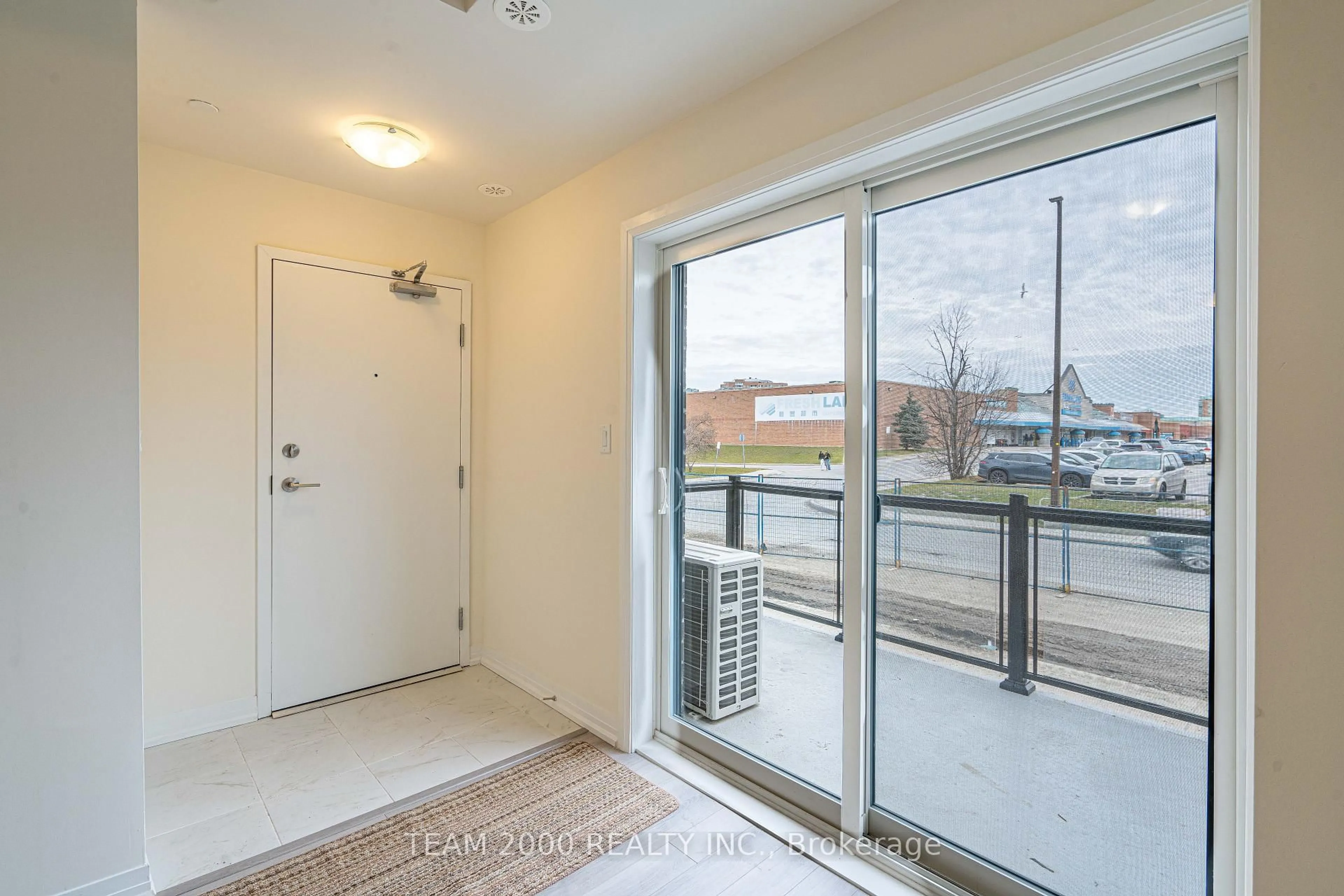 Indoor entryway for 10 Liben Way #10, Toronto Ontario M1B 0E8