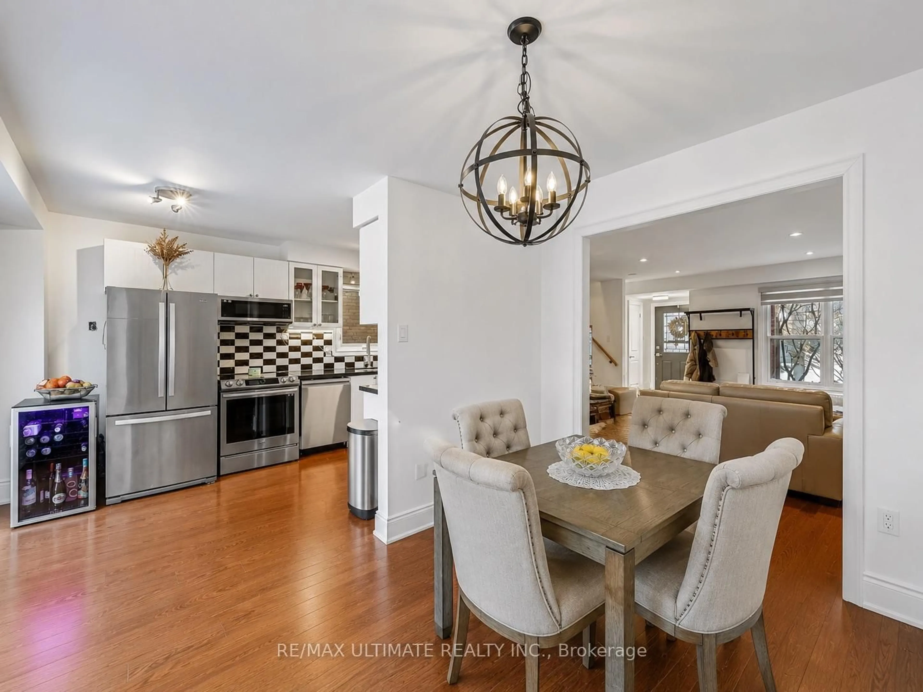 Open concept kitchen, ceramic/tile floor for 29 Kipling Cres, Ajax Ontario L1S 5A7