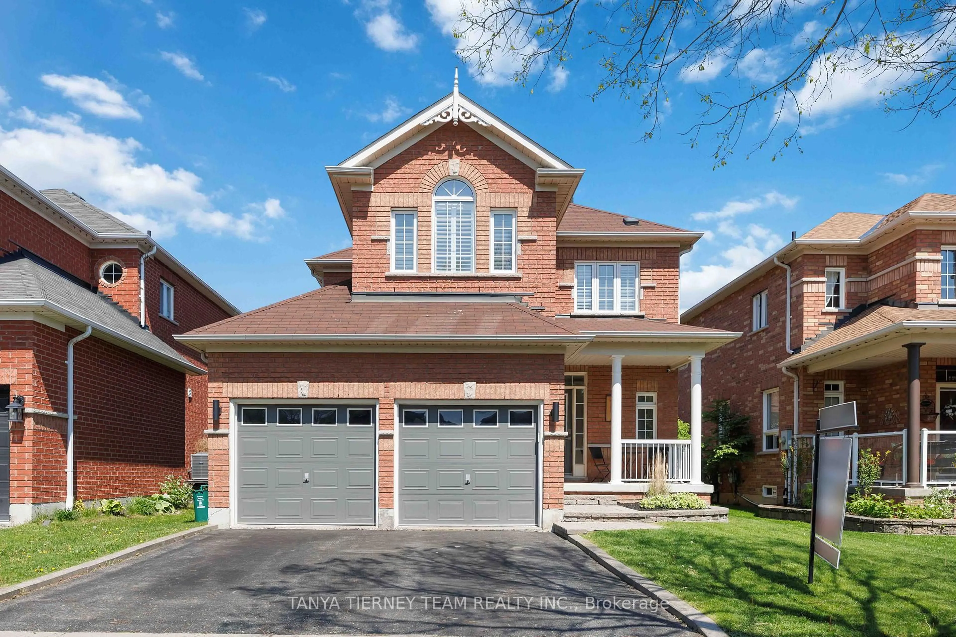Unknown for 9 Penhurst Dr, Whitby Ontario L1M 2C8