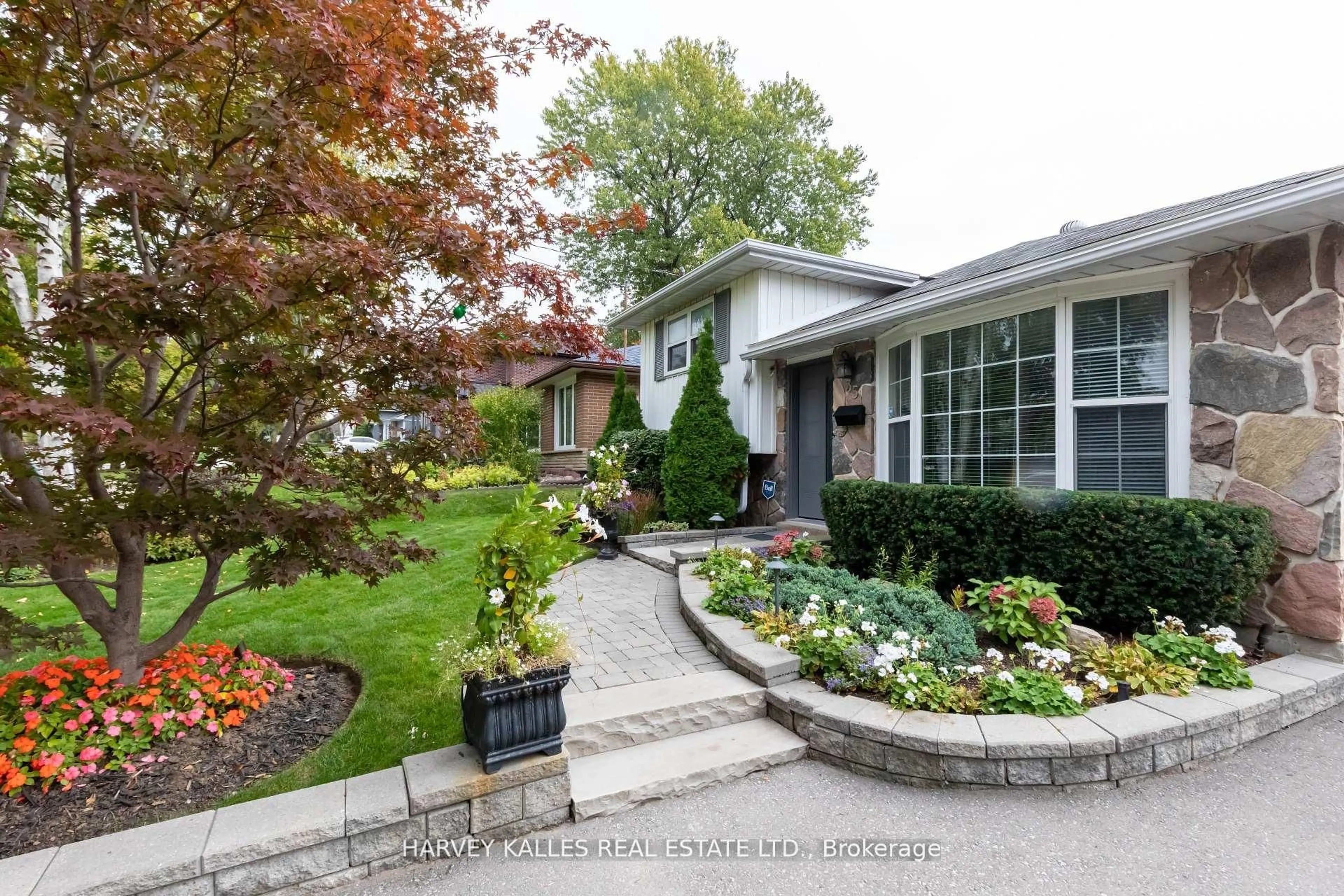 Unknown for 35 Manorglen Cres, Toronto Ontario M1S 1W3