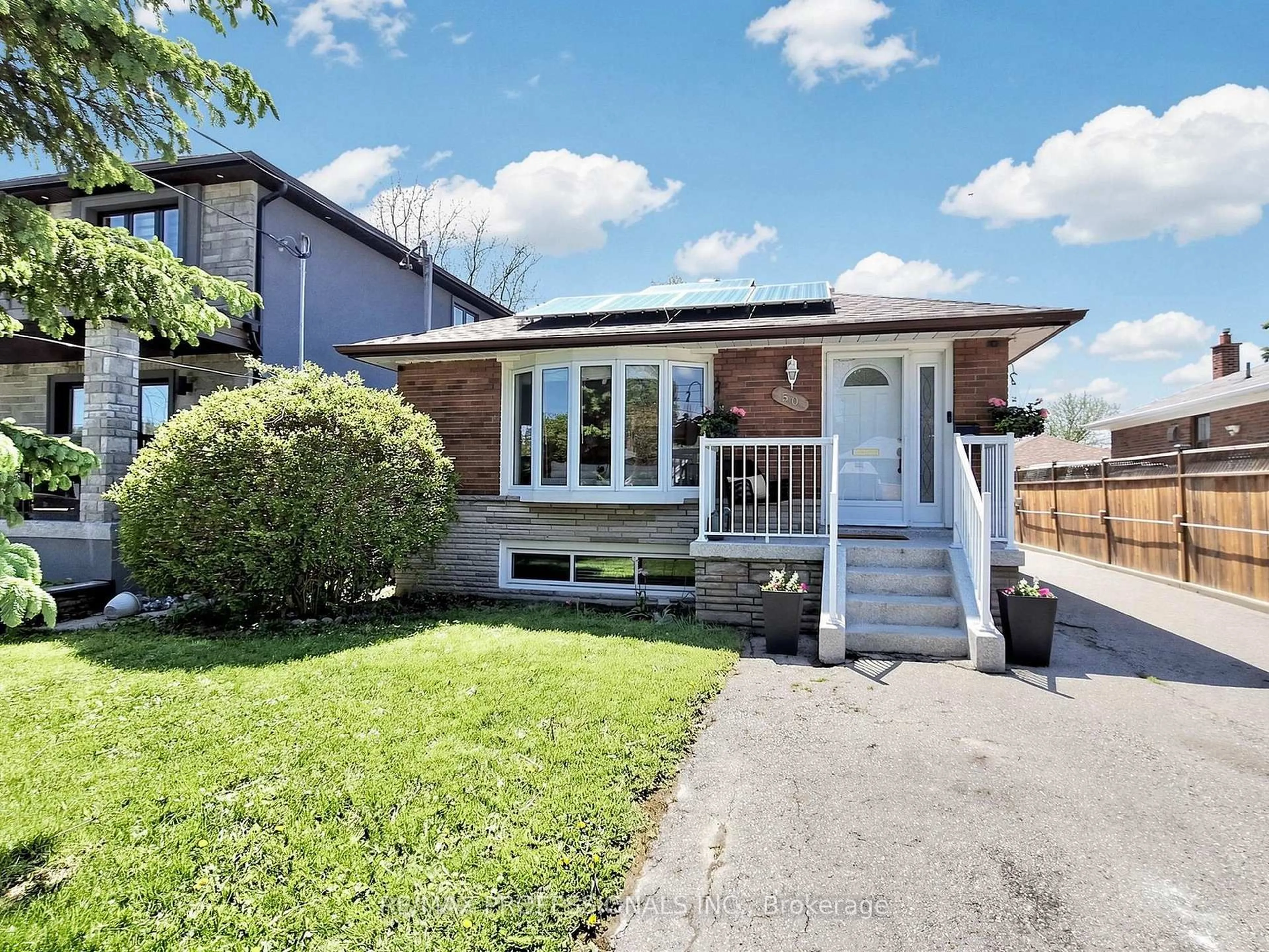 Unknown for 50 Elinor Ave, Toronto Ontario M1R 3H4
