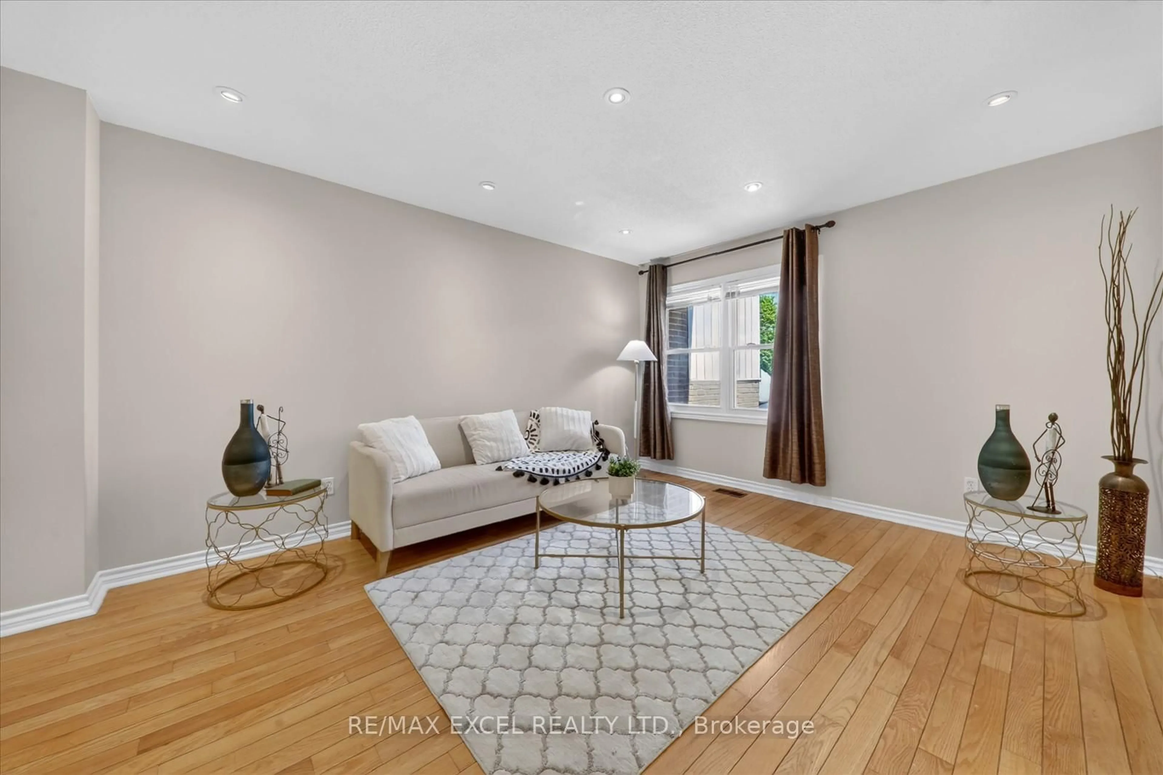 Unknown for 18 Scotney Grve, Toronto Ontario M1B 2S4
