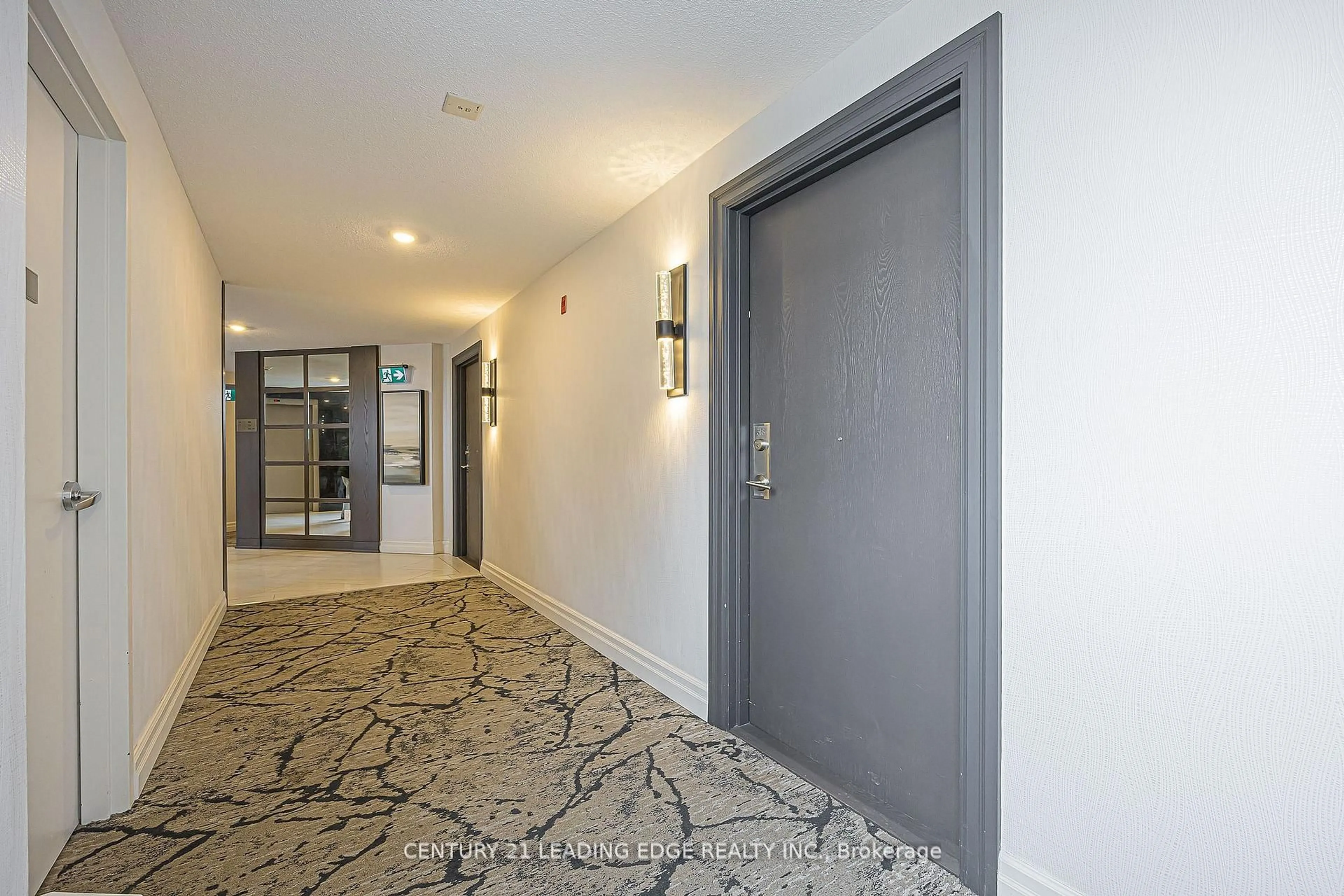 Indoor foyer for 340 Watson St #318, Whitby Ontario L1N 9G1