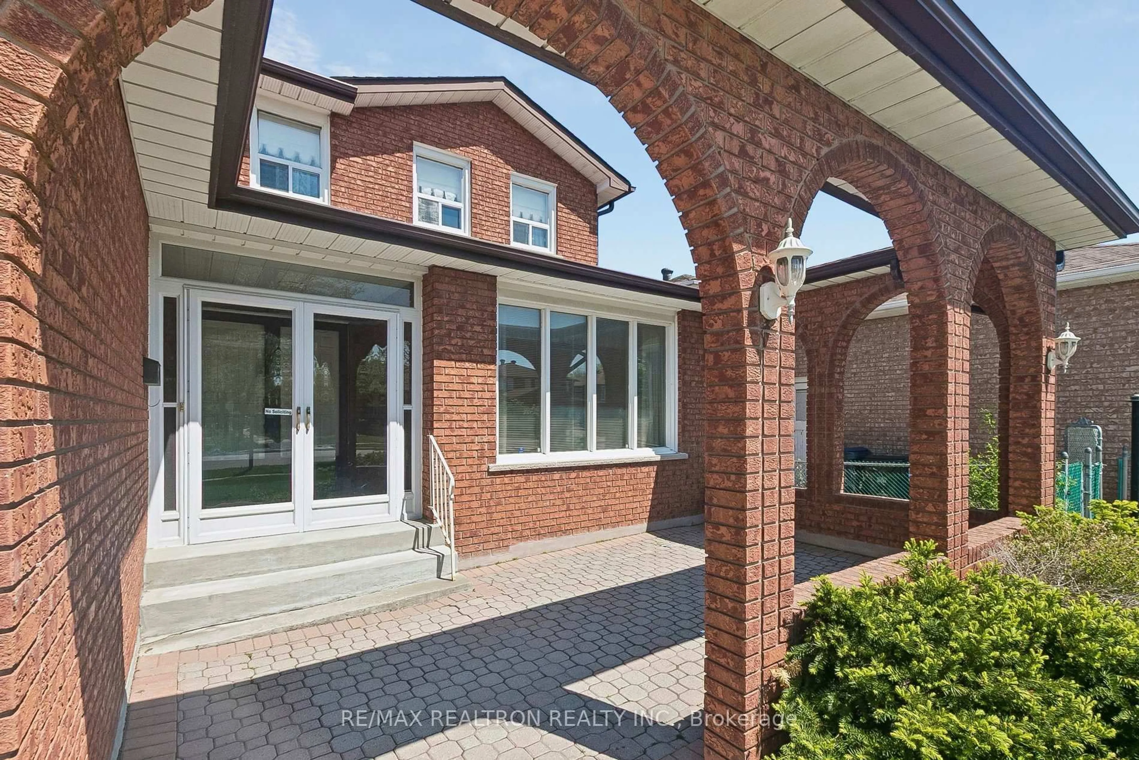 Home with brick exterior material, street for 21 Morbank Dr, Toronto Ontario M1V 2M1