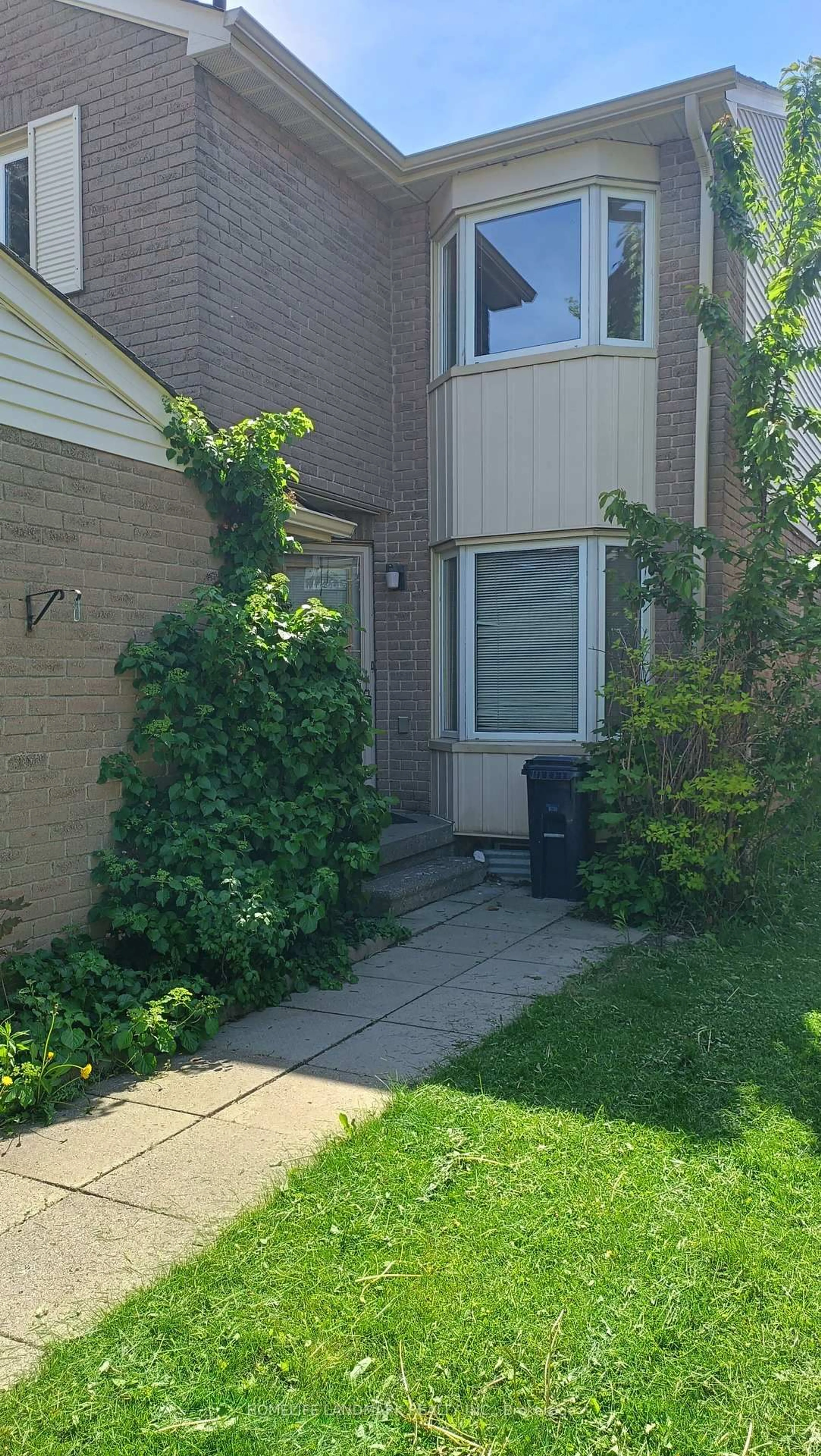 Unknown for 113 Wintermute Blvd, Toronto Ontario M1W 3M8