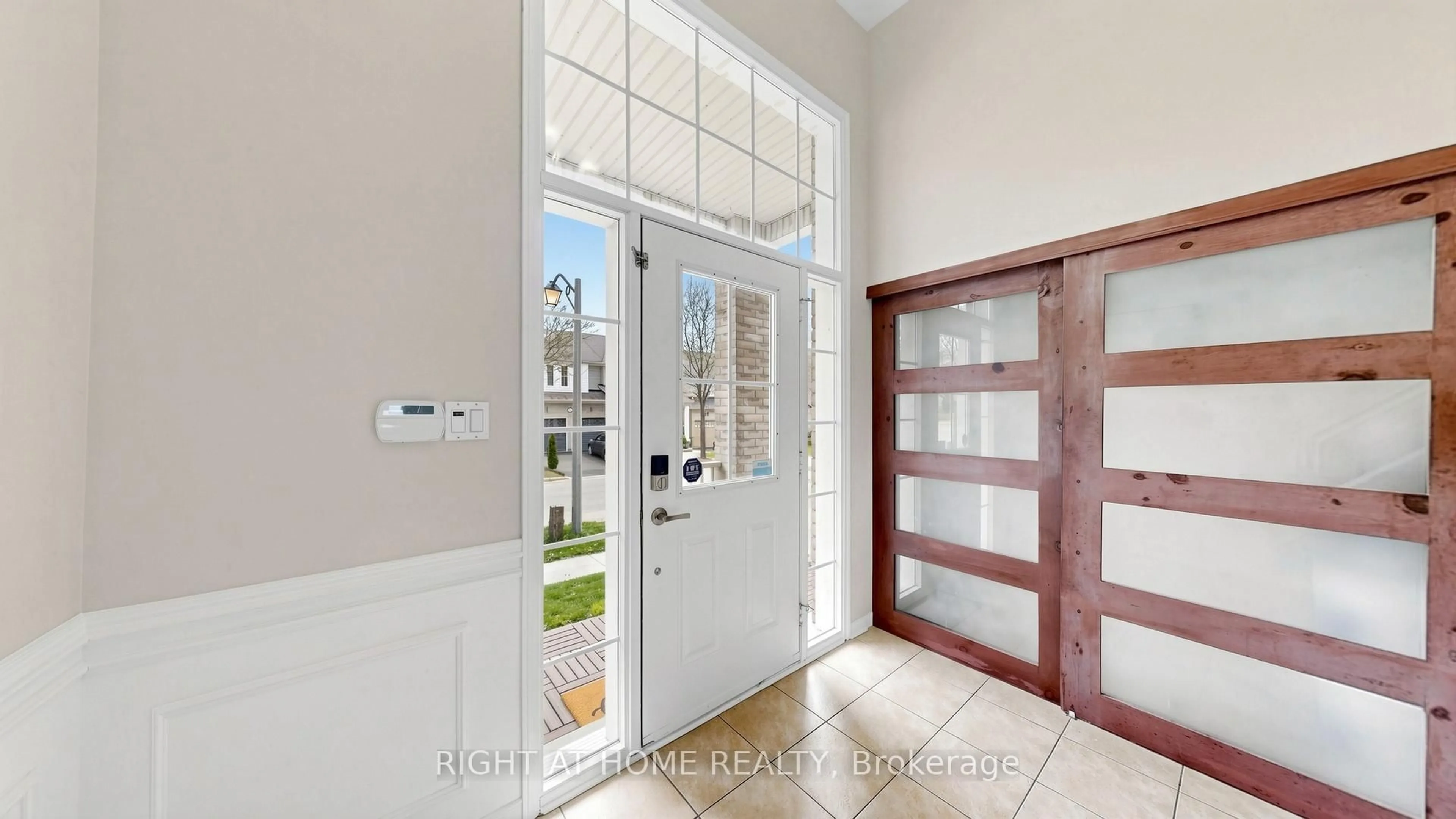 Indoor entryway for 22 Byram Downs St, Ajax Ontario L1Z 1R5