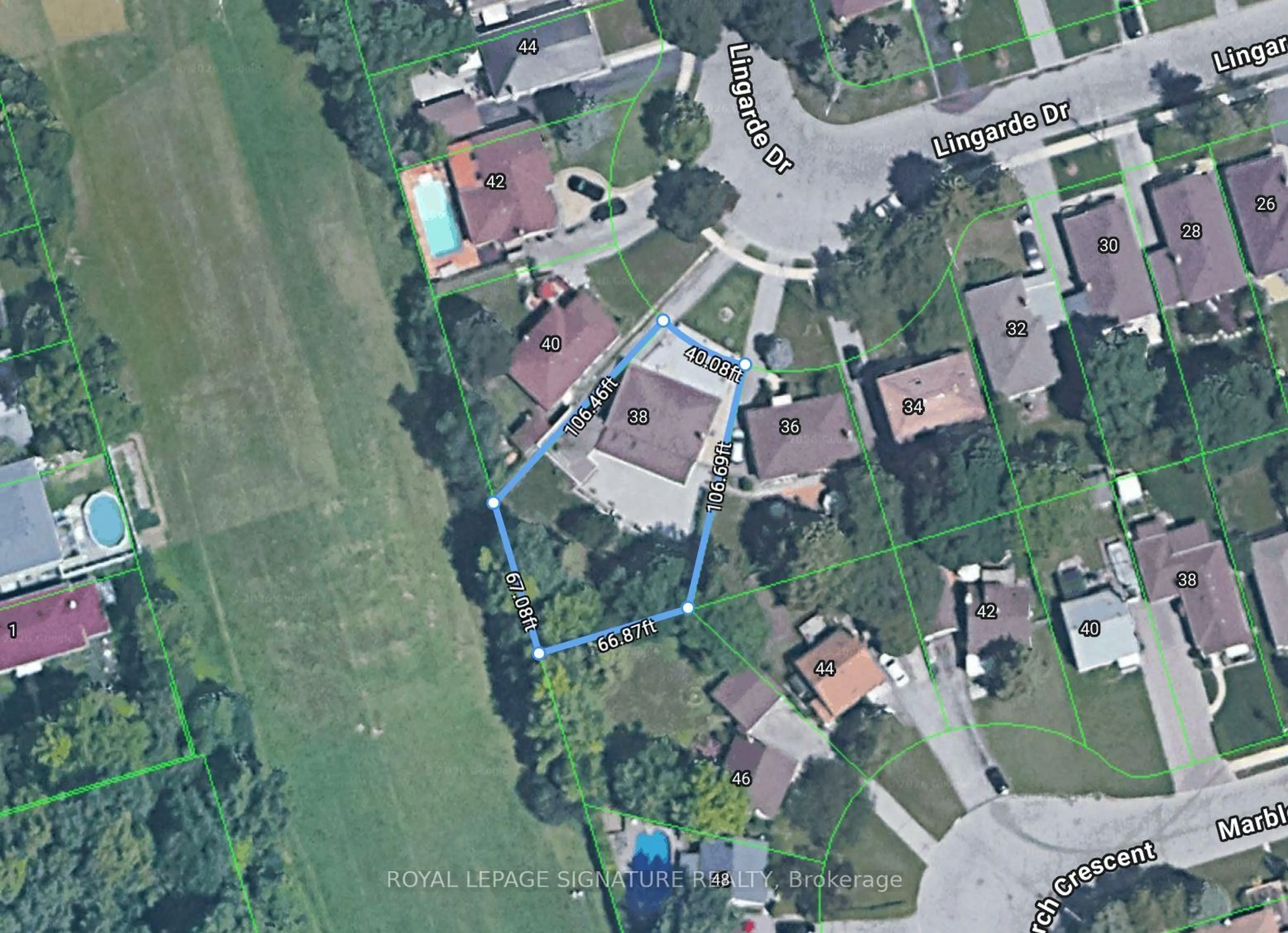 A pic from outside/outdoor area/front of a property/back of a property/a pic from drone, street for 38 Lingarde Dr, Toronto Ontario M1R 1X6