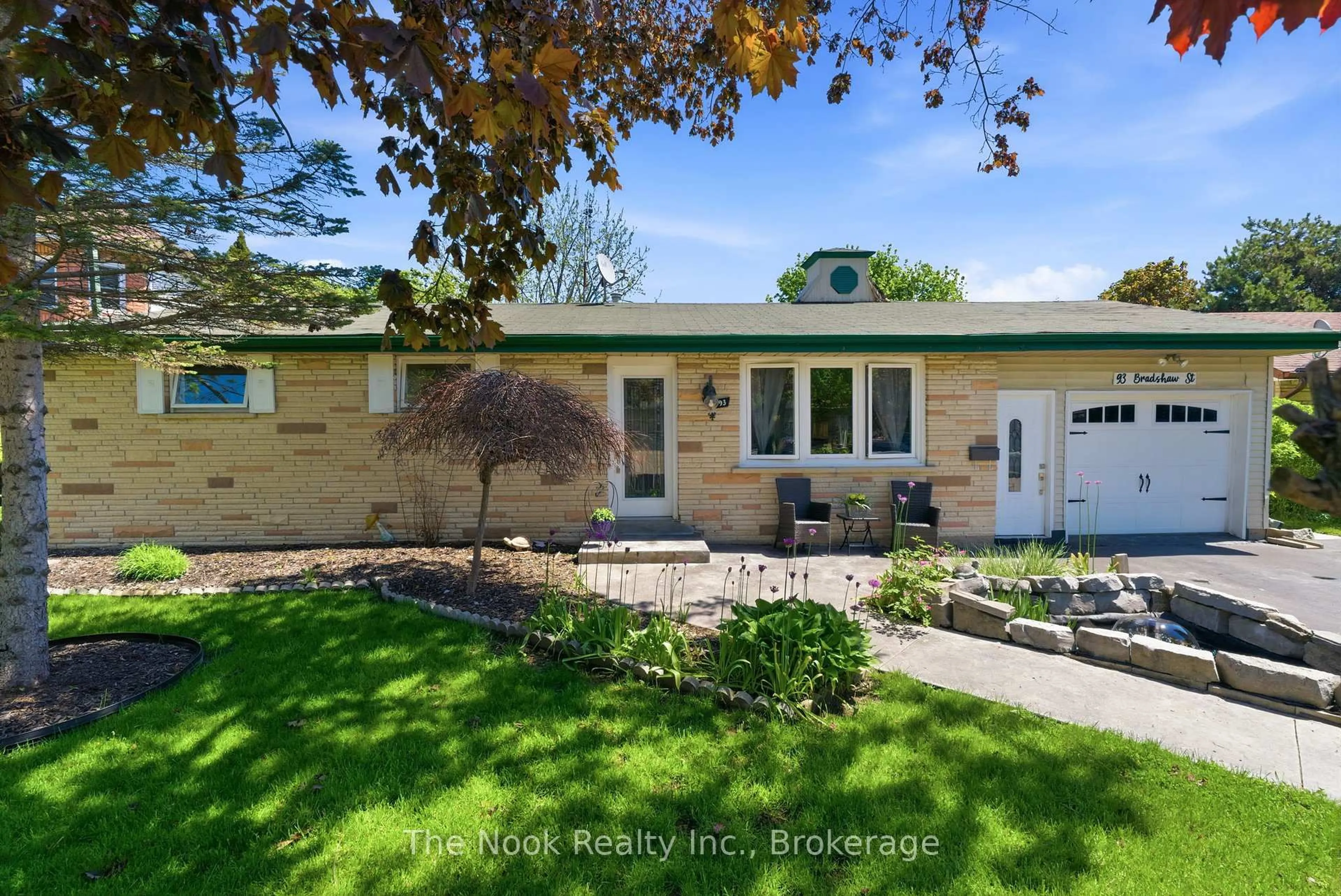 Home with brick exterior material, street for 93 Bradshaw St, Clarington Ontario L1C 2H4