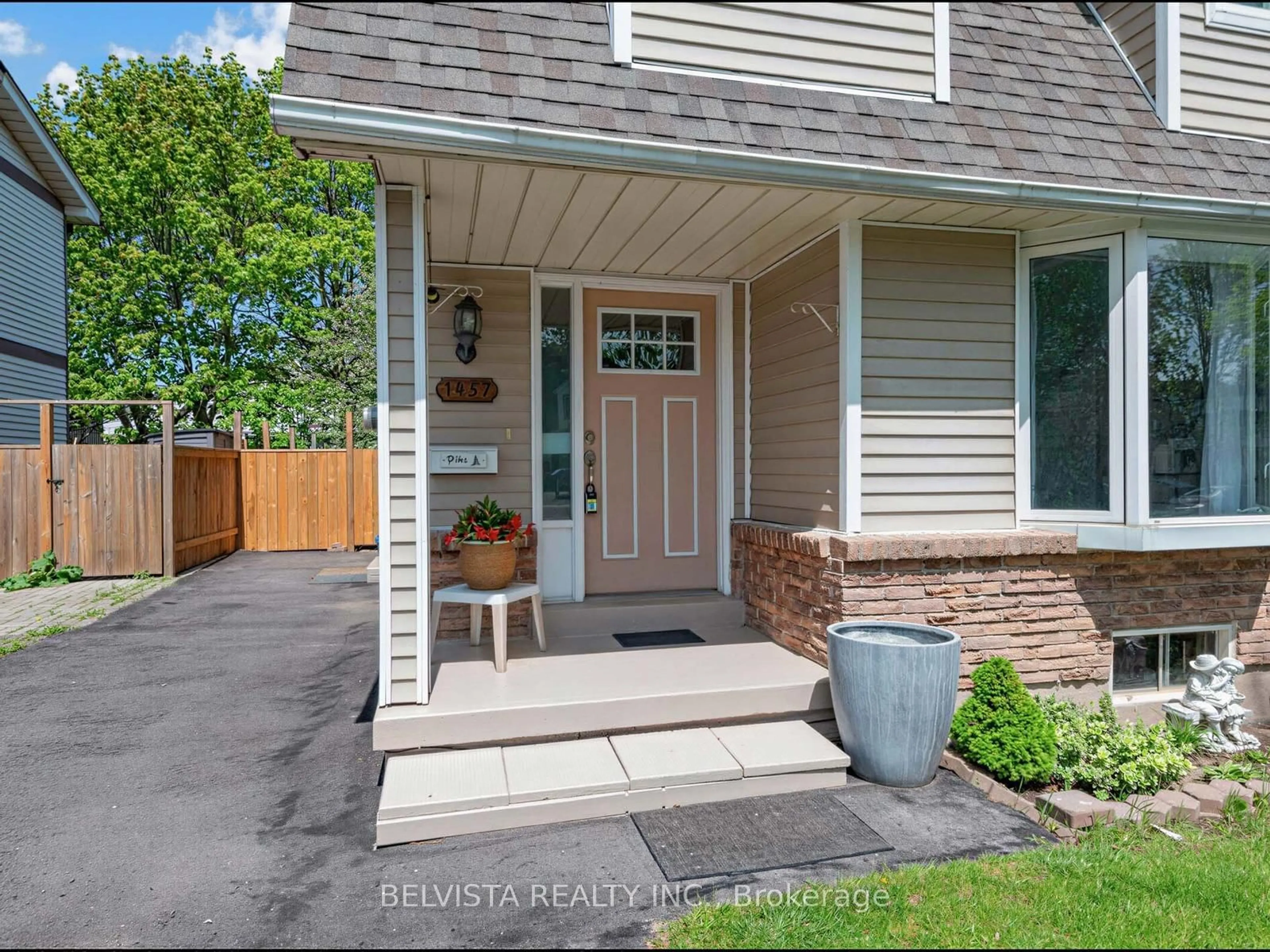 Unknown for 1457 Wecker Dr, Oshawa Ontario L1J 6N1