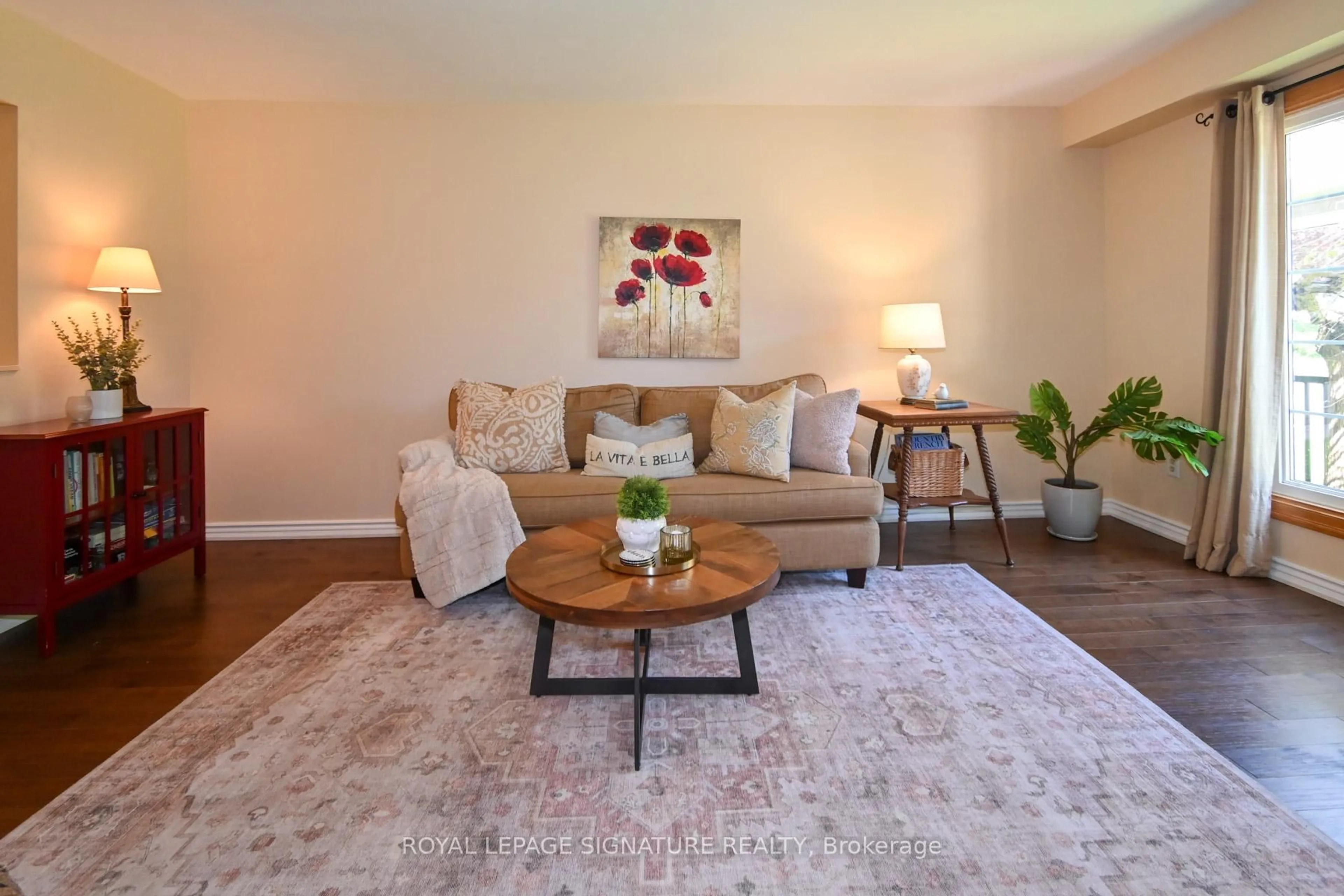 Living room with furniture, unknown for 830 Greenbriar Dr, Oshawa Ontario L1G 6G6