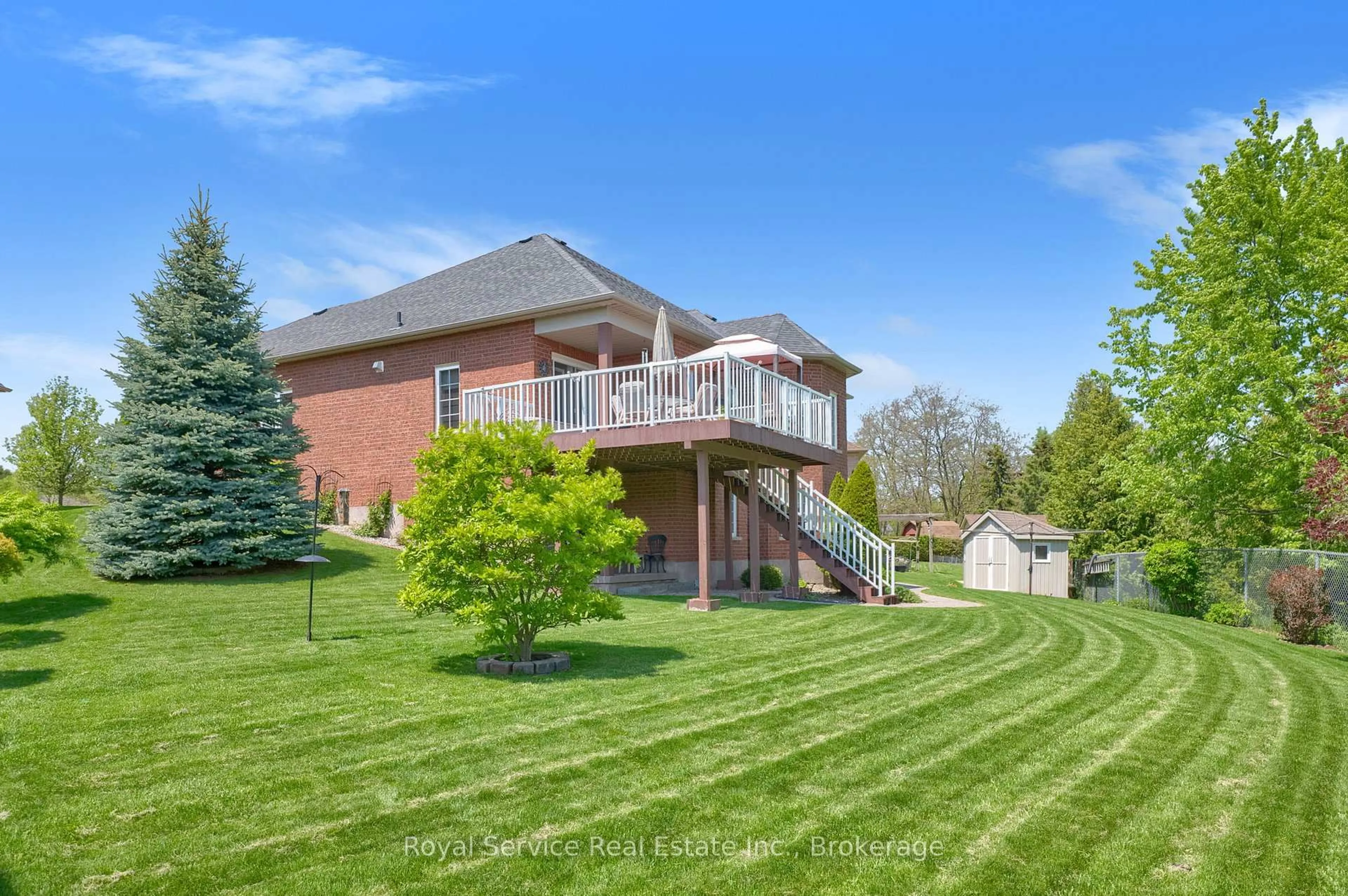 Unknown for 18 Dolan Crt, Clarington Ontario L1C 5P7