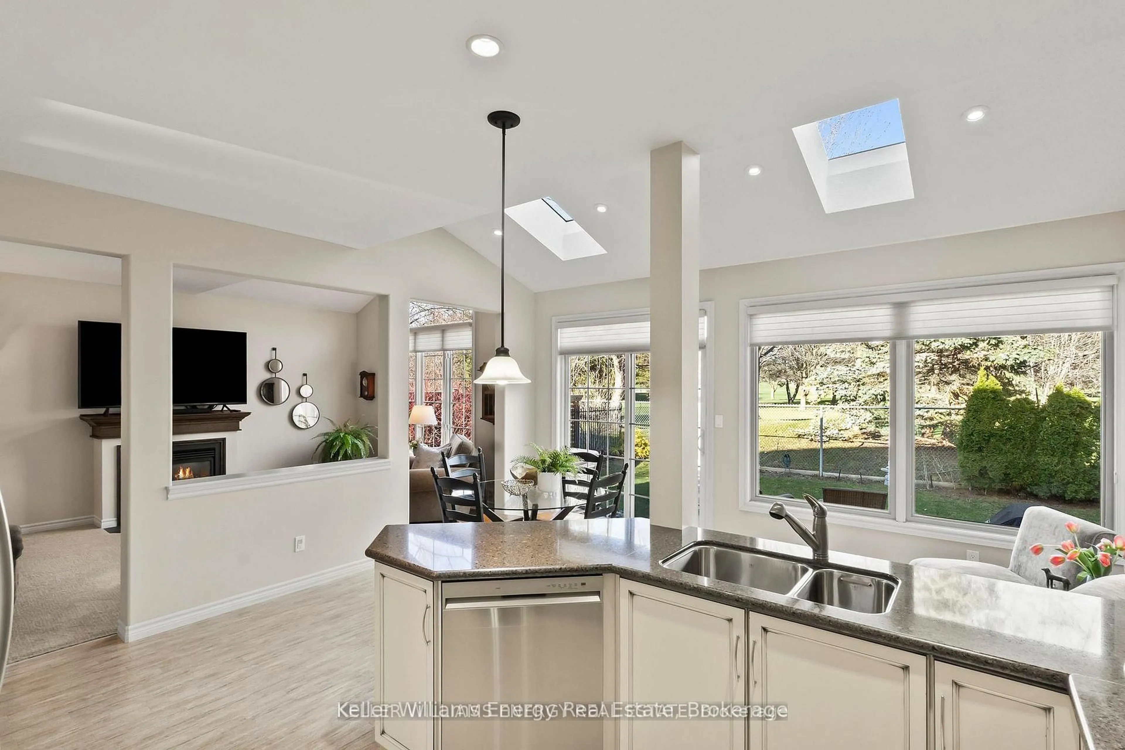 Contemporary kitchen, ceramic/tile floor for 2258 Pindar Cres, Oshawa Ontario L1L 0C6