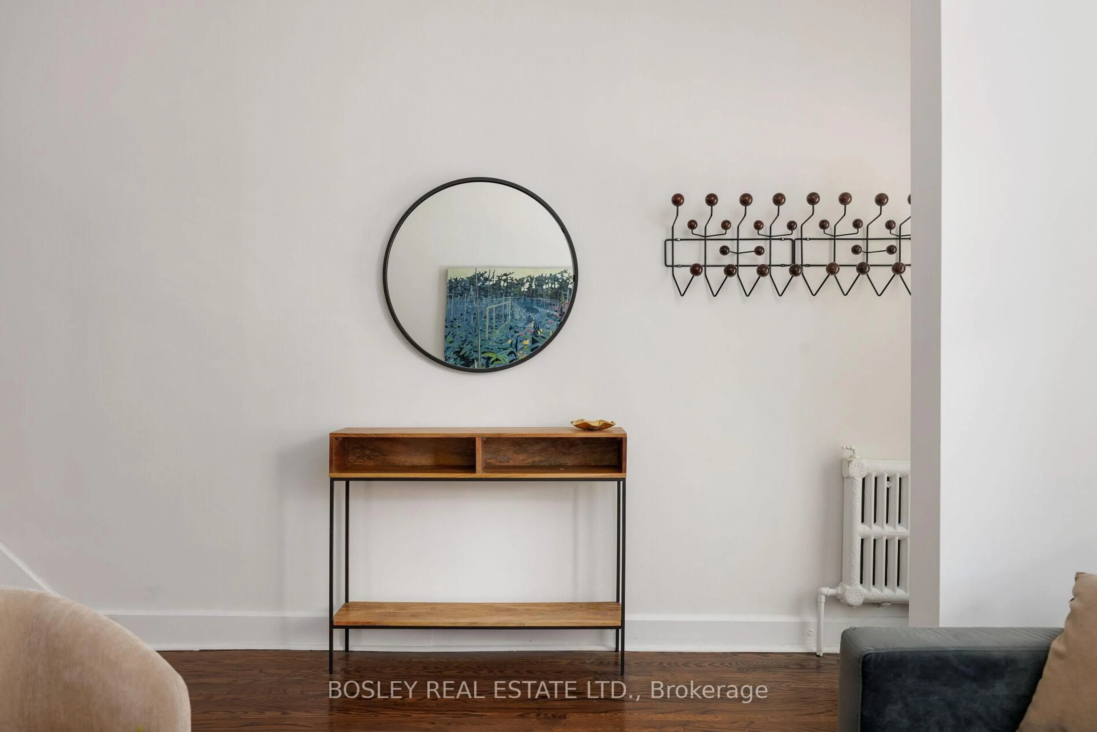 Unknown for 28 Frizzell Ave, Toronto Ontario M4K 1H9