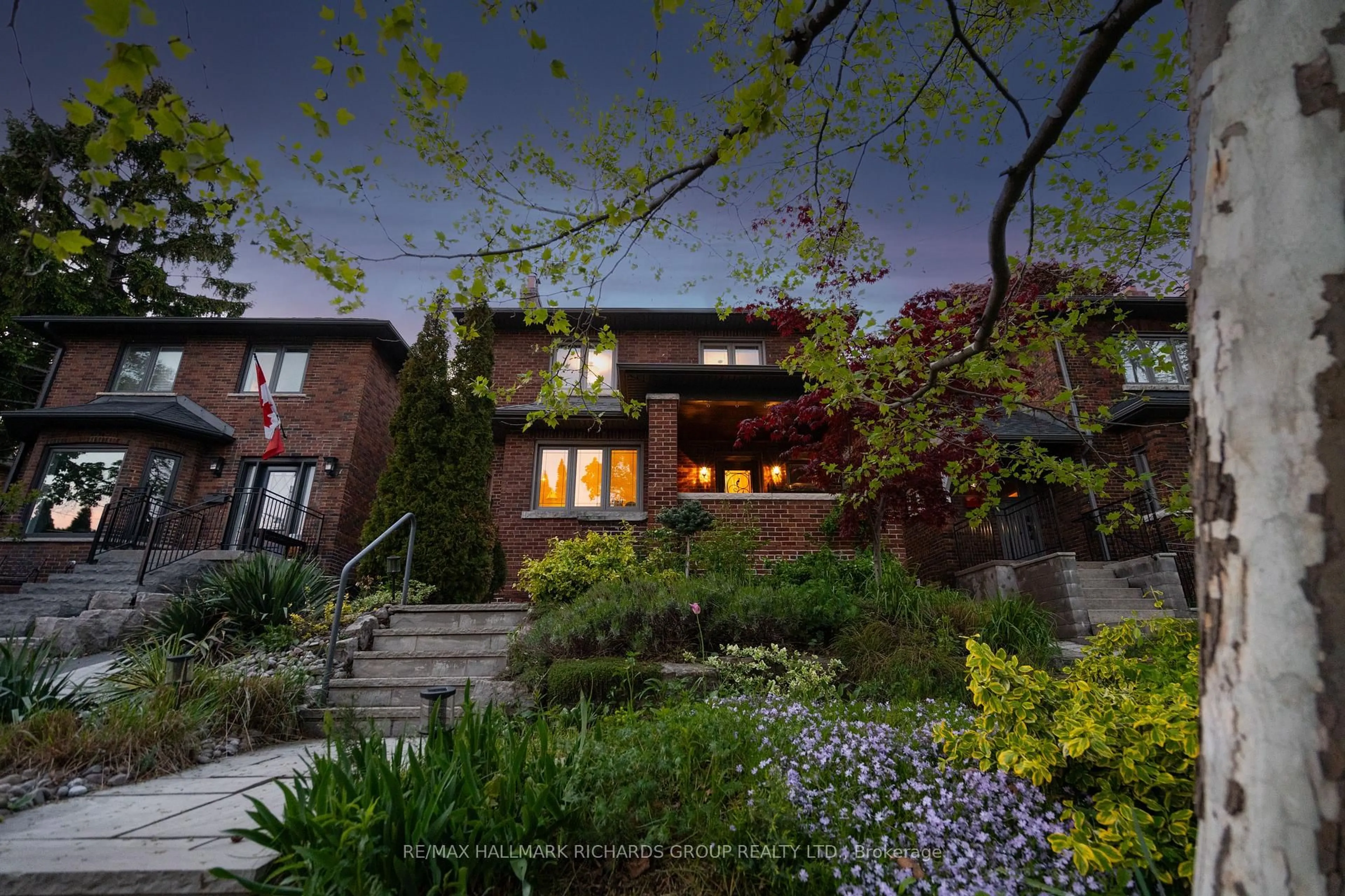 Home with brick exterior material, street for 14 Cavendish St, Toronto Ontario M4E 1P1