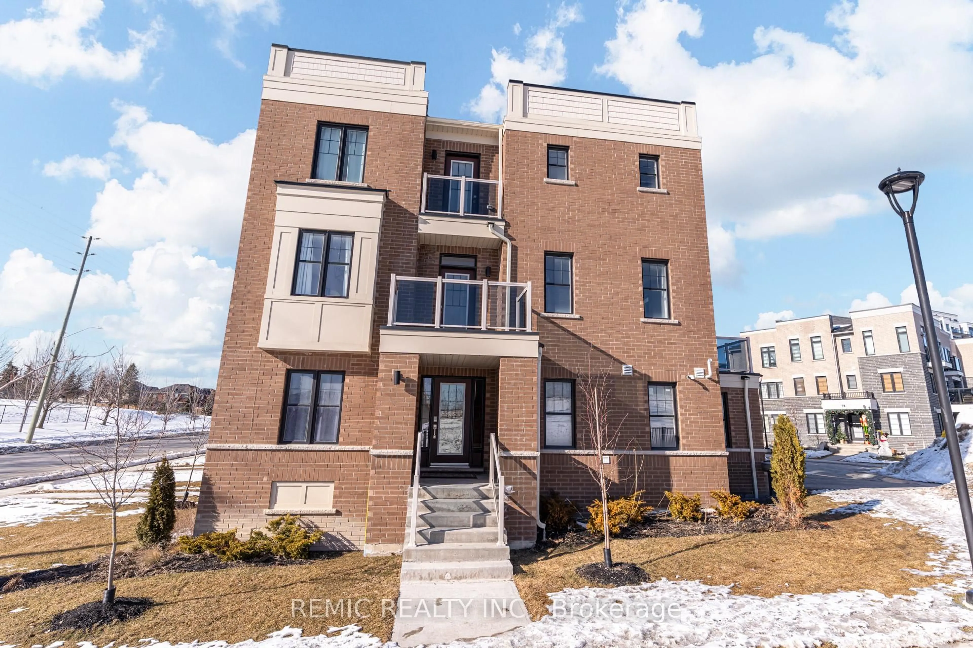 Home with brick exterior material, building for 1423 Green Rd, Clarington Ontario L1C 7E8