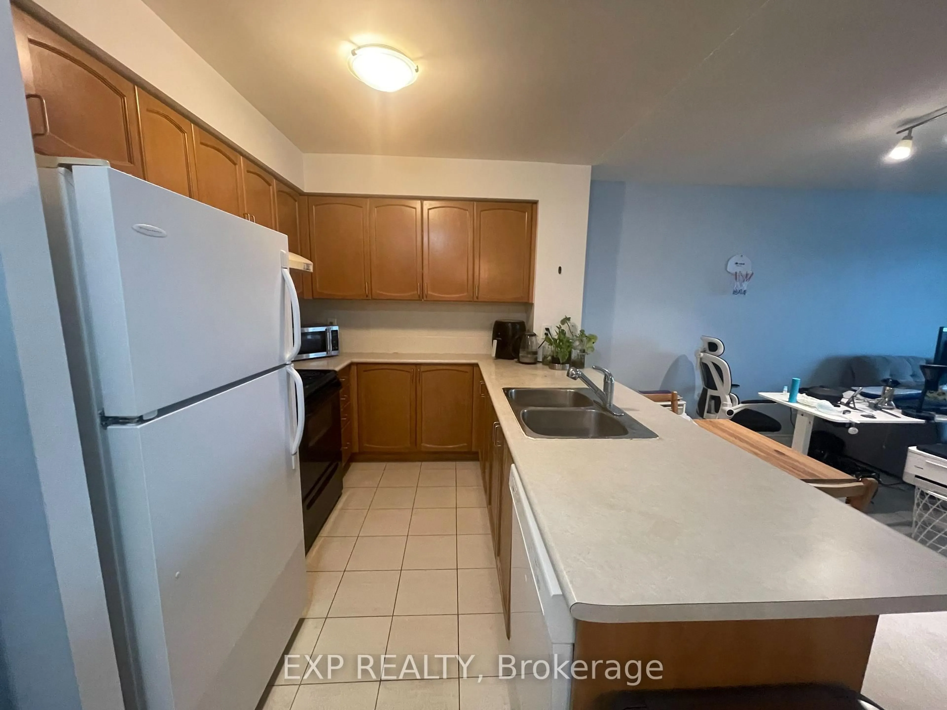 Standard kitchen, unknown for 50 Brian Harrison Way #2810, Toronto Ontario M1P 5J4