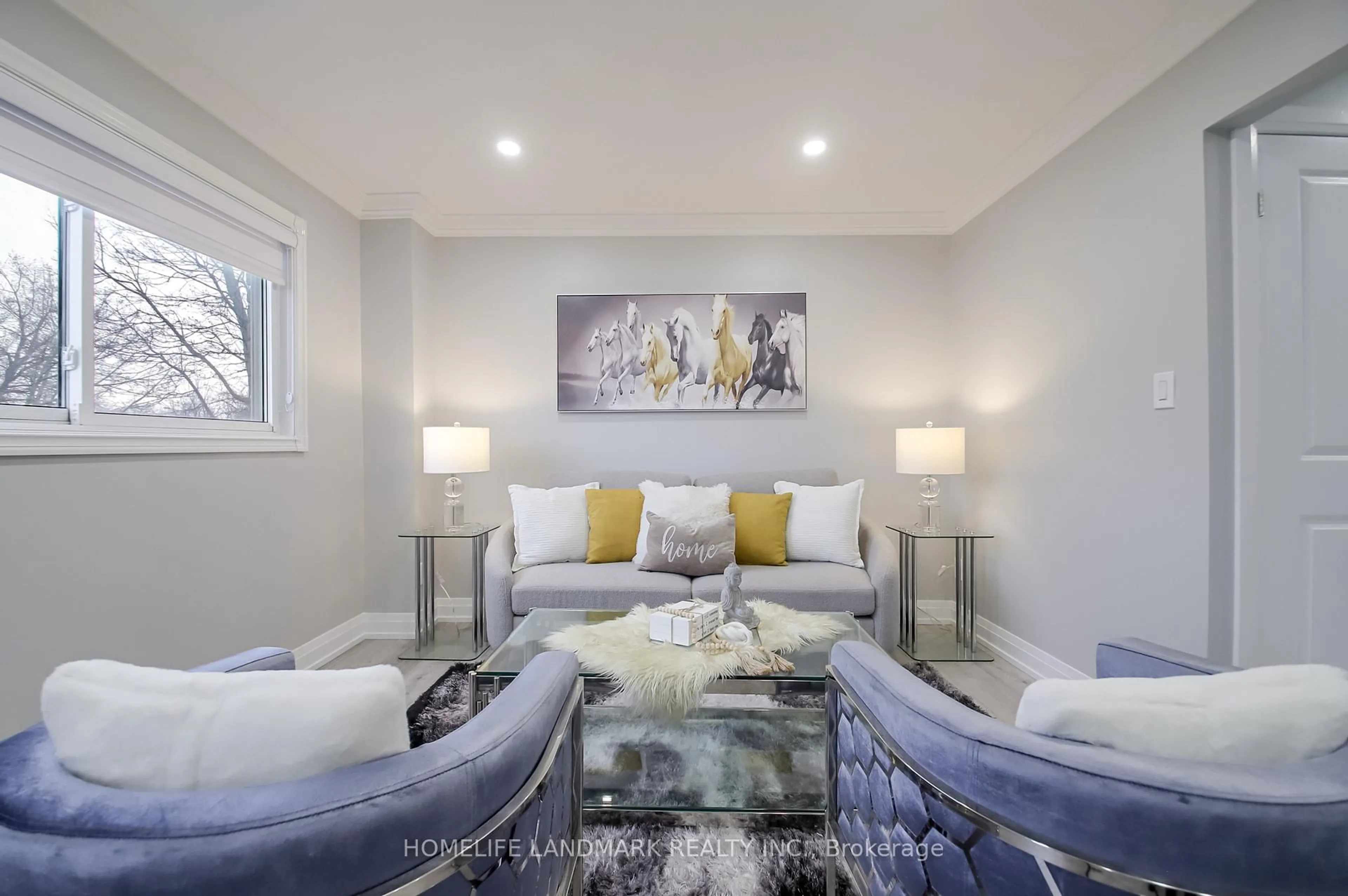 Living room with furniture, unknown for 4-50 Silverbell Grve, Toronto Ontario M1B 2L7